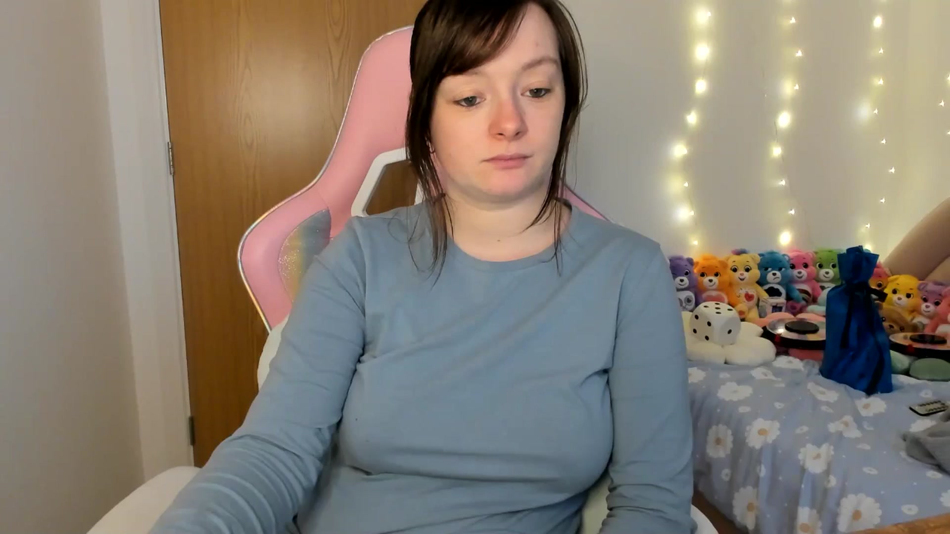Gallery image thumbnail from JessieBear_'s myfreecams stream on, 12/23/2024, 16:49 image 3 of 20