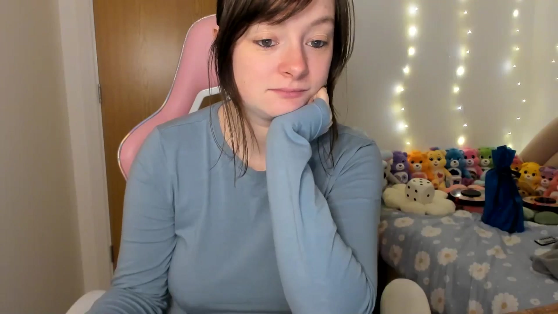Gallery image thumbnail from JessieBear_'s myfreecams stream on, 12/23/2024, 16:49 image 11 of 20