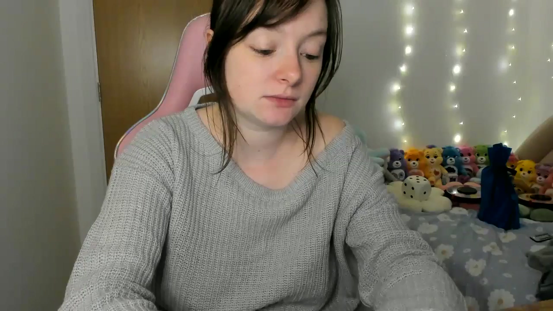 Gallery image thumbnail from JessieBear_'s myfreecams stream on, 12/23/2024, 17:49 image 9 of 20