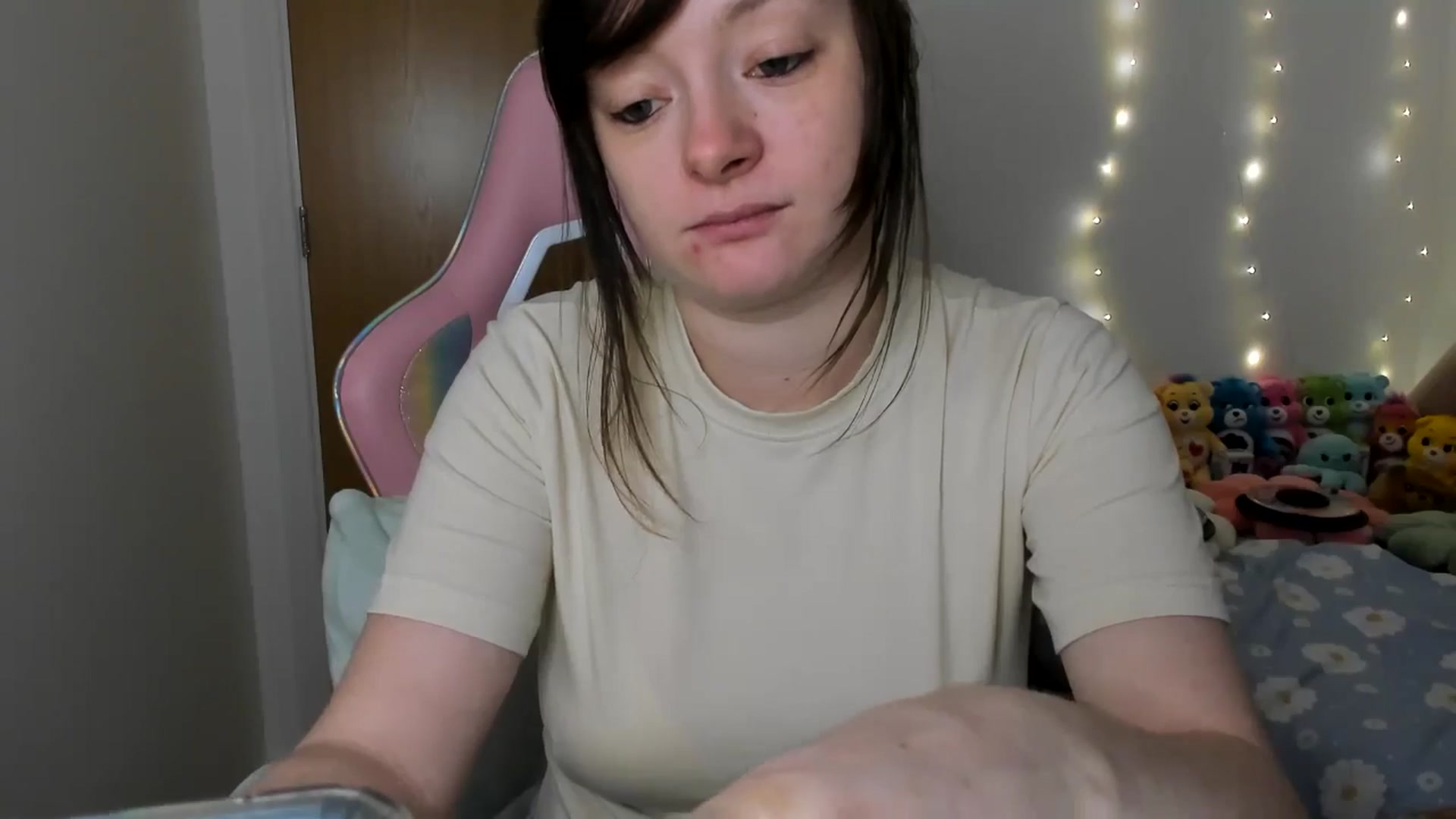 Gallery image thumbnail from JessieBear_'s myfreecams stream on, 01/06/2025, 17:50 image 10 of 20