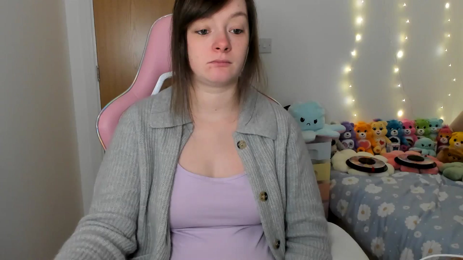 Gallery image thumbnail from JessieBear_'s myfreecams stream on, 01/07/2025, 16:06 image 18 of 20