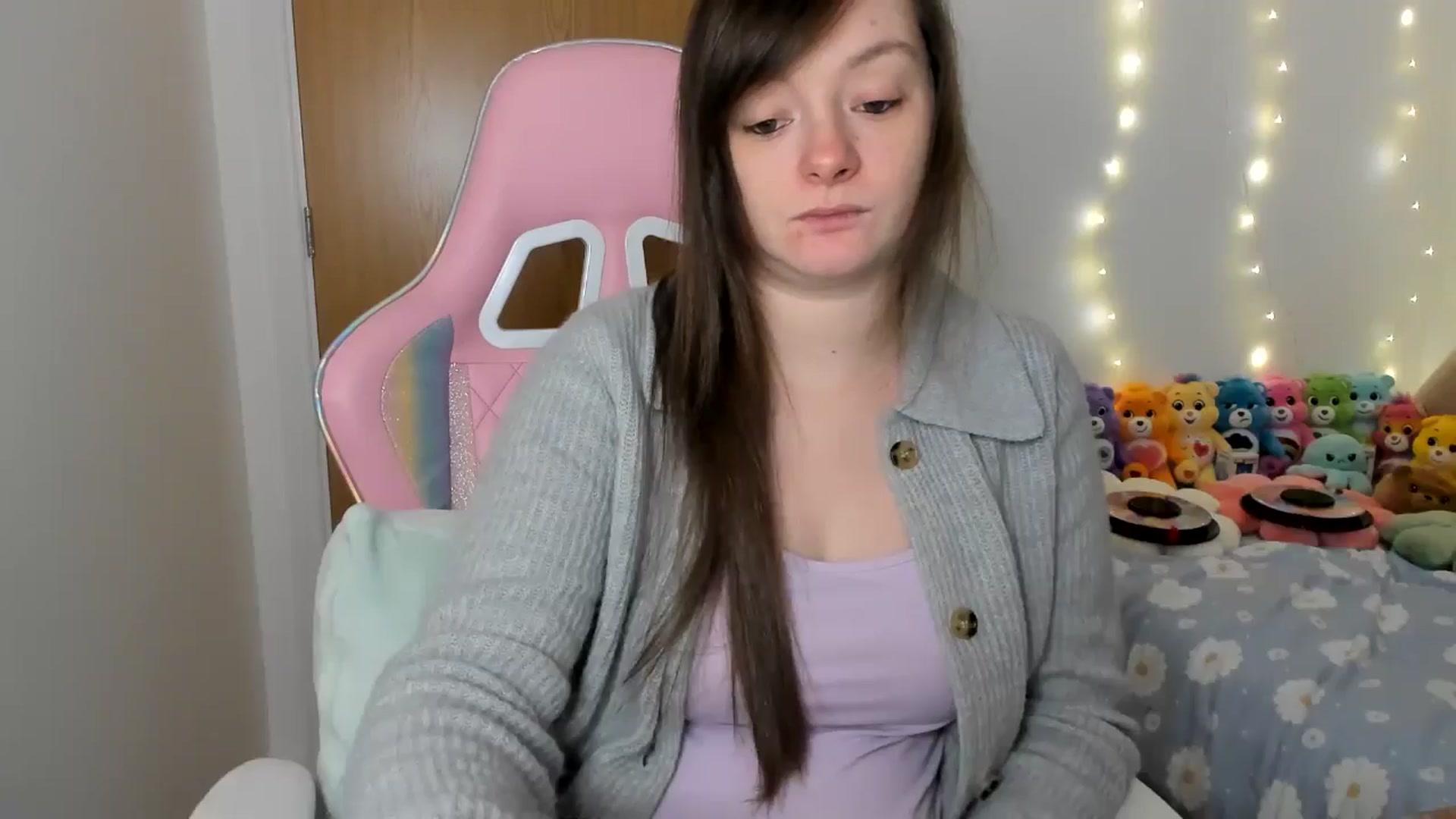 Gallery image thumbnail from JessieBear_'s myfreecams stream on, 01/07/2025, 16:06 image 7 of 20