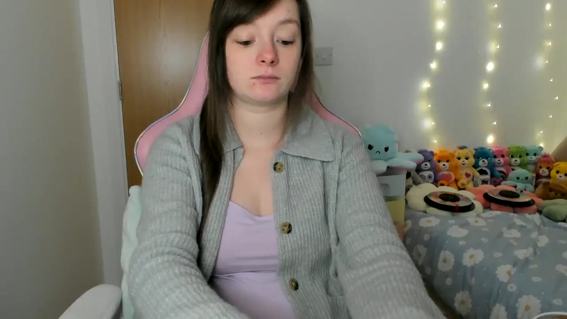 Gallery image thumbnail from JessieBear_'s myfreecams stream on, 01/07/2025, 16:06 image 12 of 20