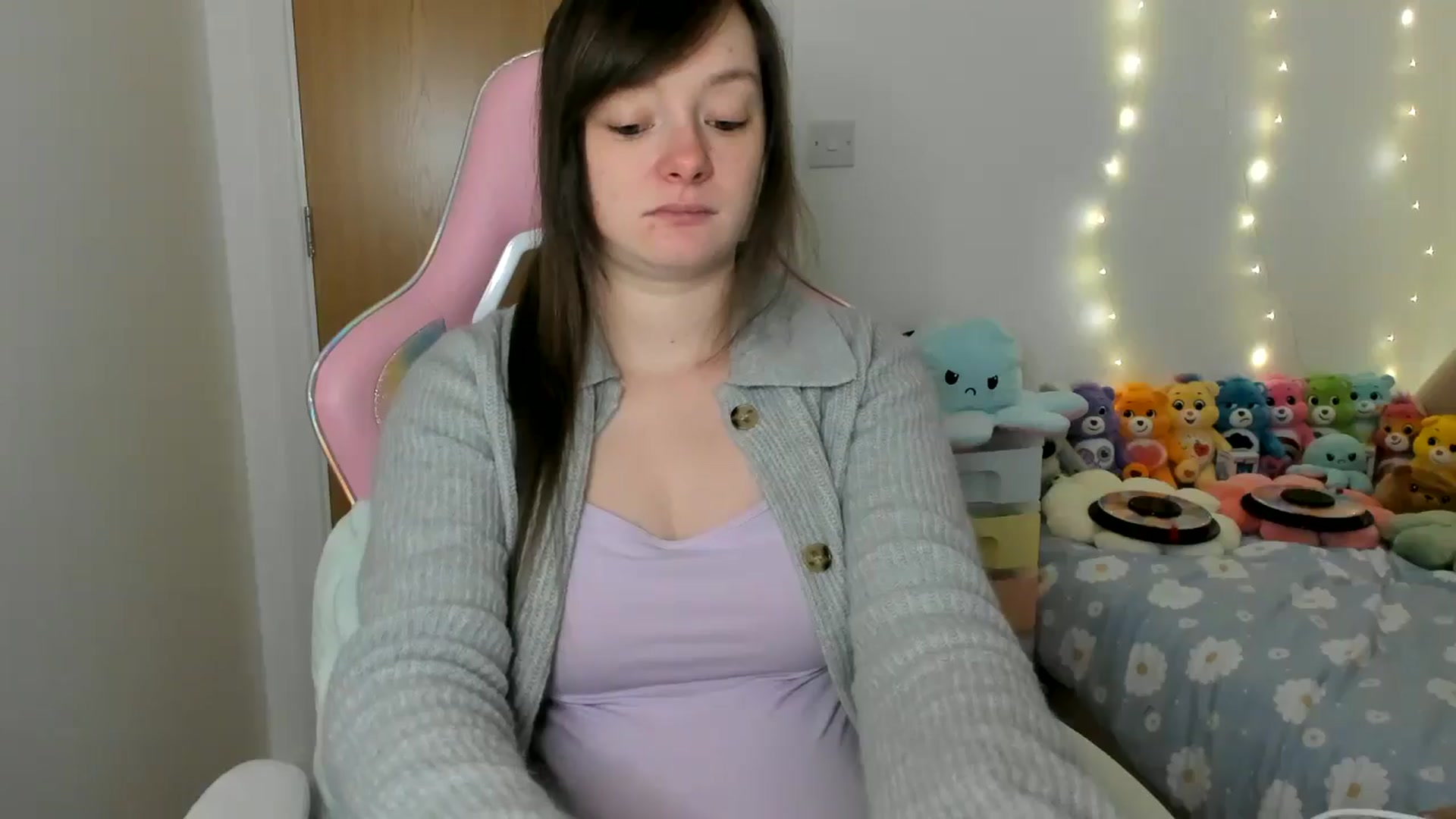 Gallery image thumbnail from JessieBear_'s myfreecams stream on, 01/07/2025, 16:06 image 8 of 20