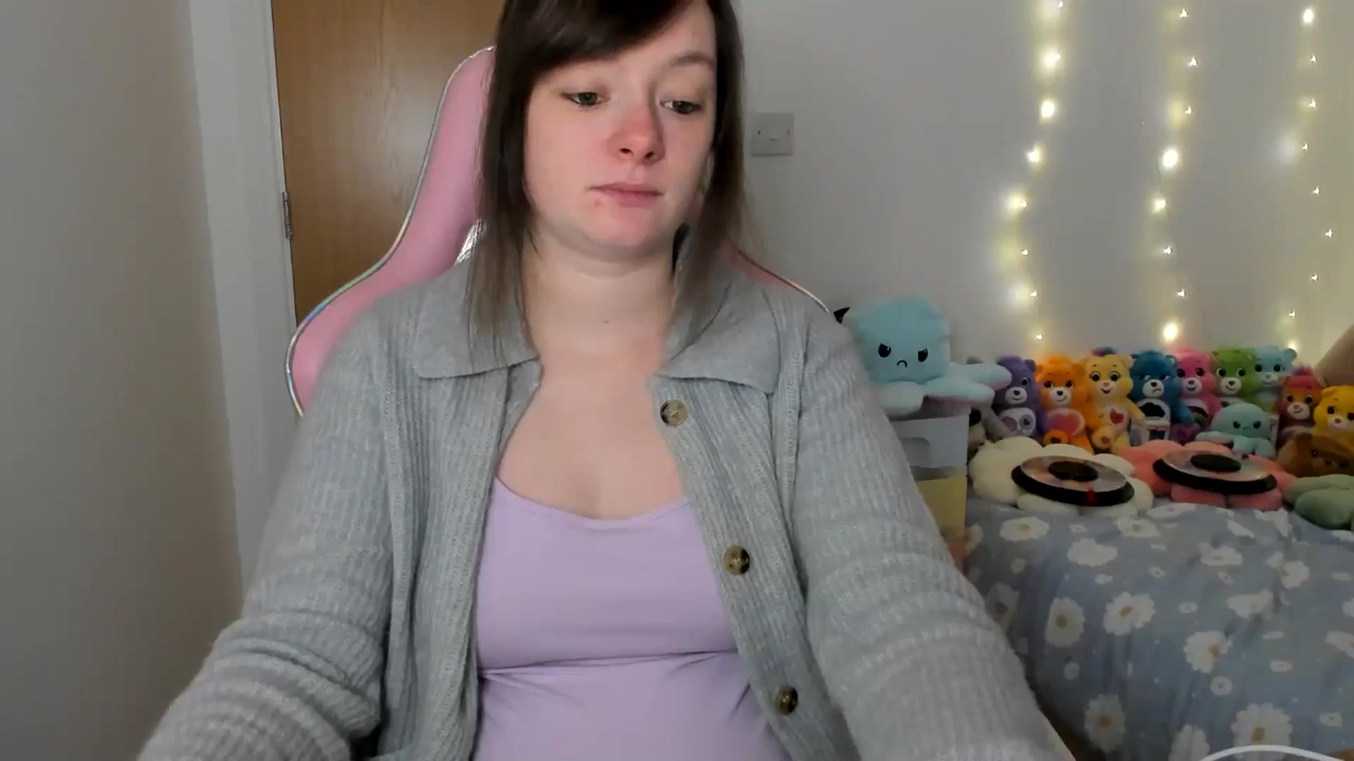 Gallery image thumbnail from JessieBear_'s myfreecams stream on, 01/07/2025, 16:06 image 20 of 20