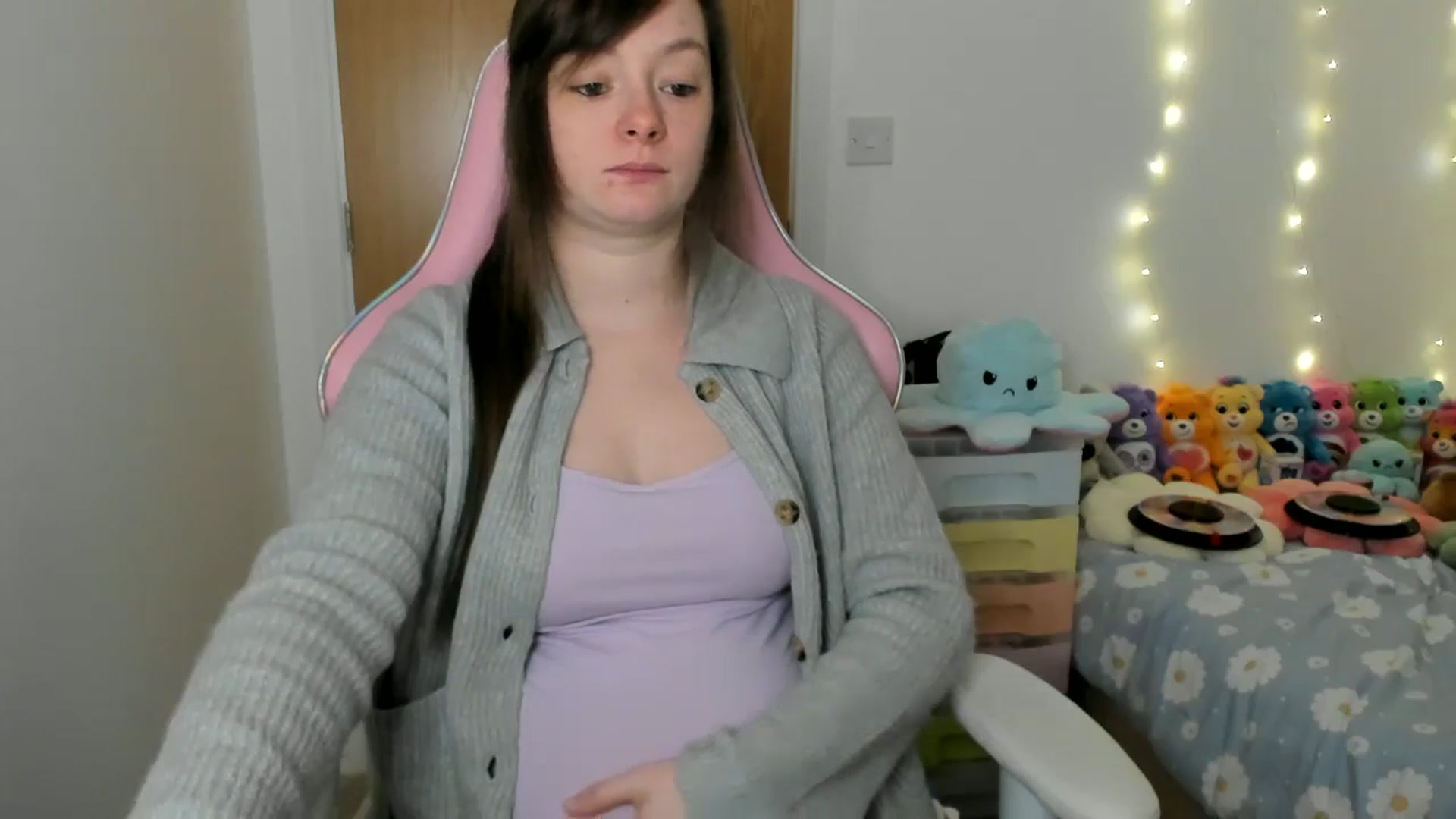 Gallery image thumbnail from JessieBear_'s myfreecams stream on, 01/07/2025, 17:51 image 4 of 20