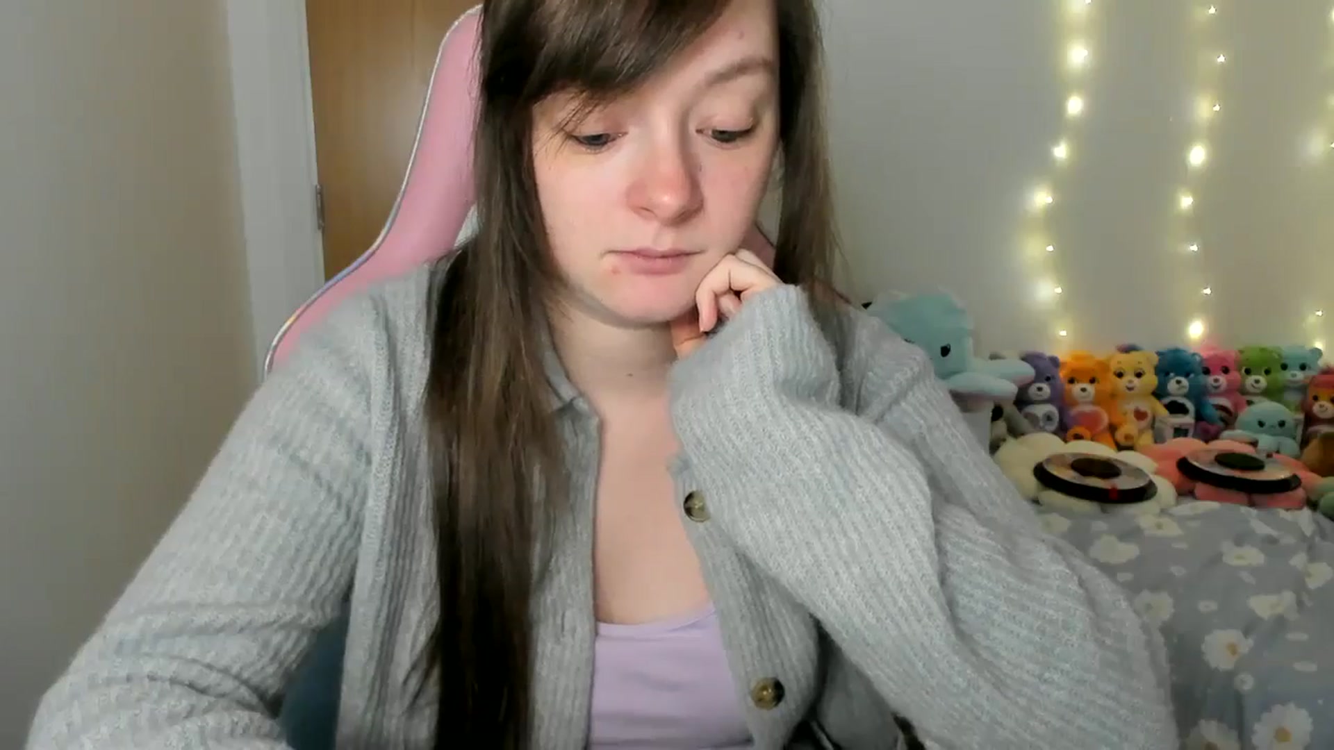 Gallery image thumbnail from JessieBear_'s myfreecams stream on, 01/07/2025, 17:51 image 5 of 20