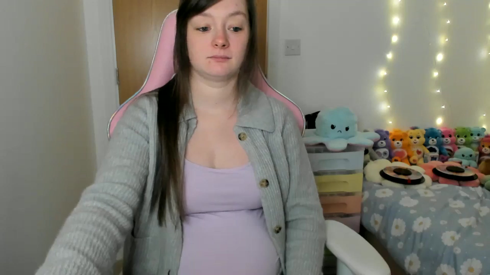Gallery image thumbnail from JessieBear_'s myfreecams stream on, 01/07/2025, 17:51 image 2 of 20
