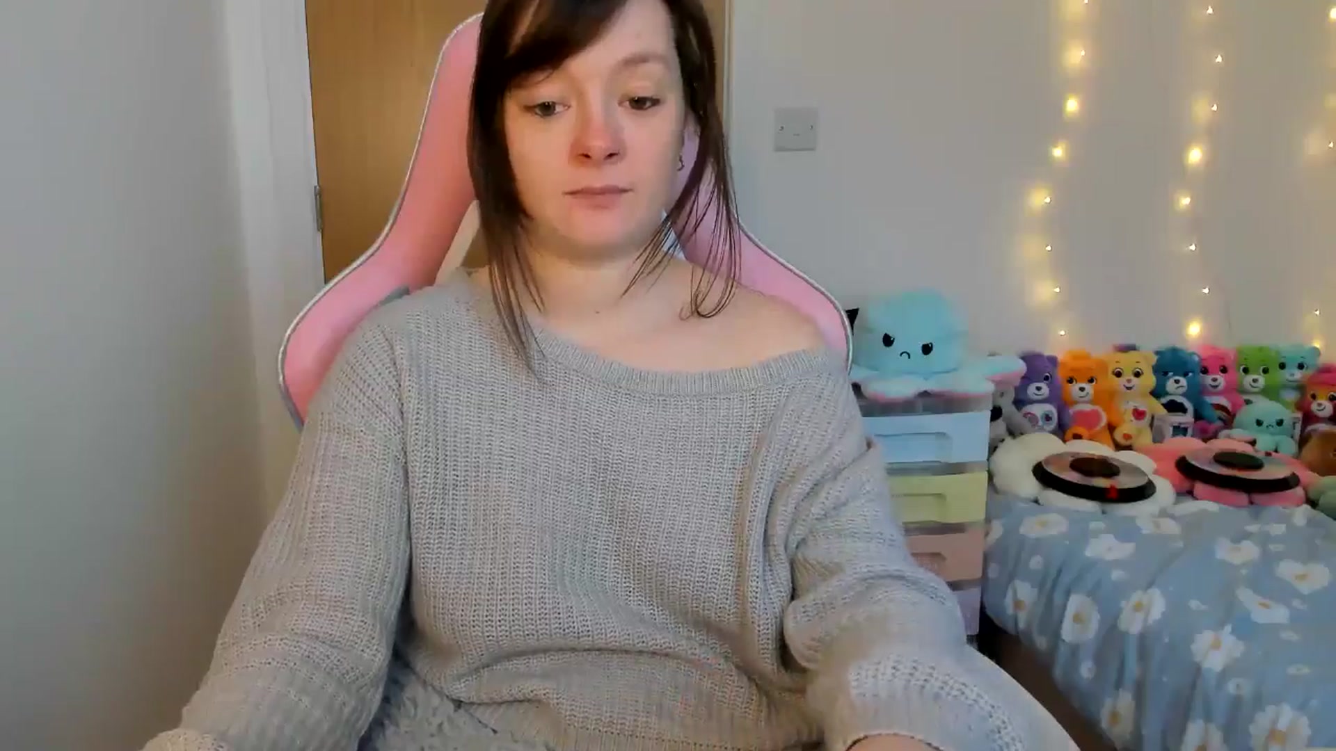 Gallery image thumbnail from JessieBear_'s myfreecams stream on, 01/09/2025, 15:57 image 19 of 20