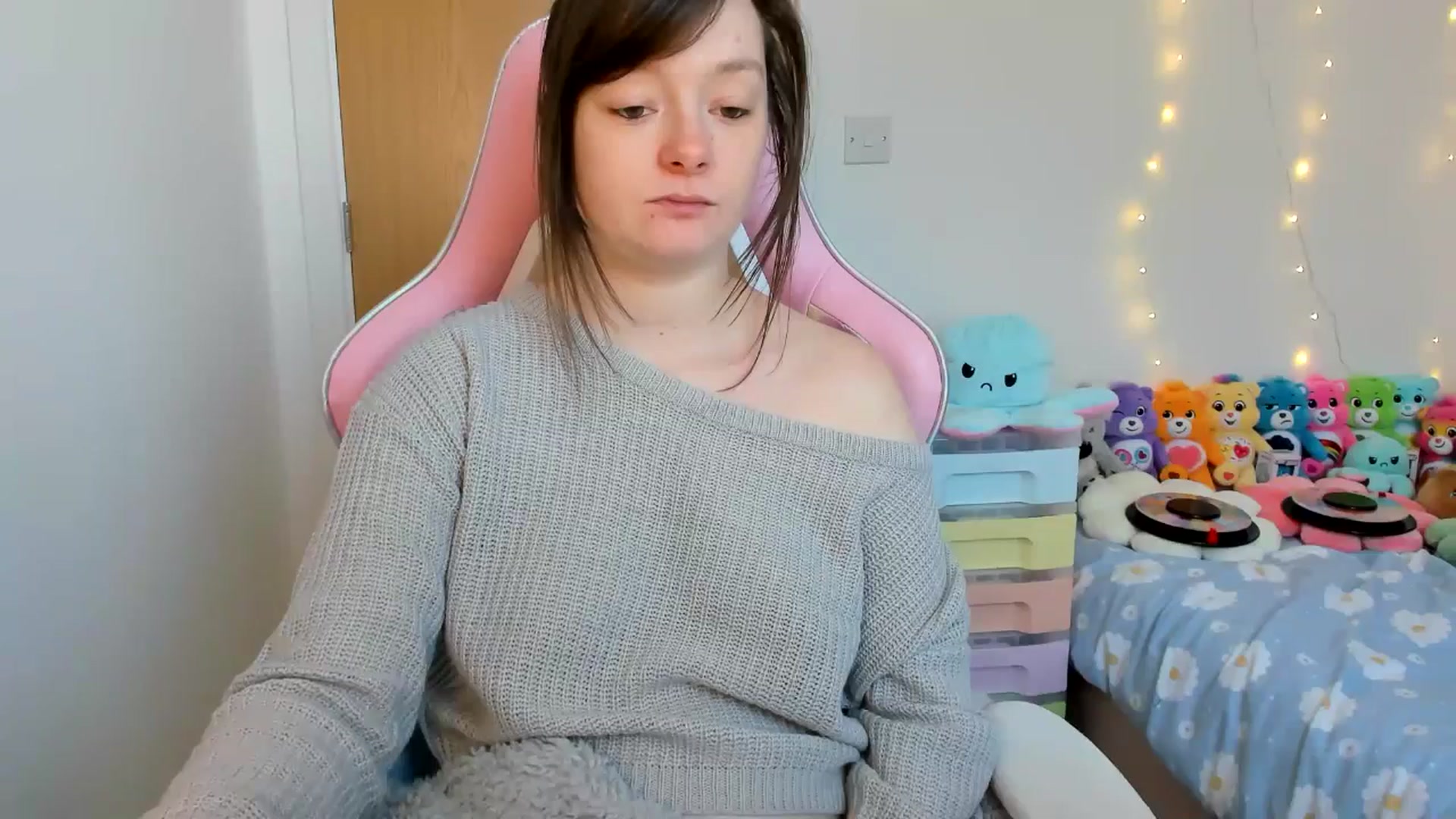 Gallery image thumbnail from JessieBear_'s myfreecams stream on, 01/09/2025, 15:57 image 3 of 20