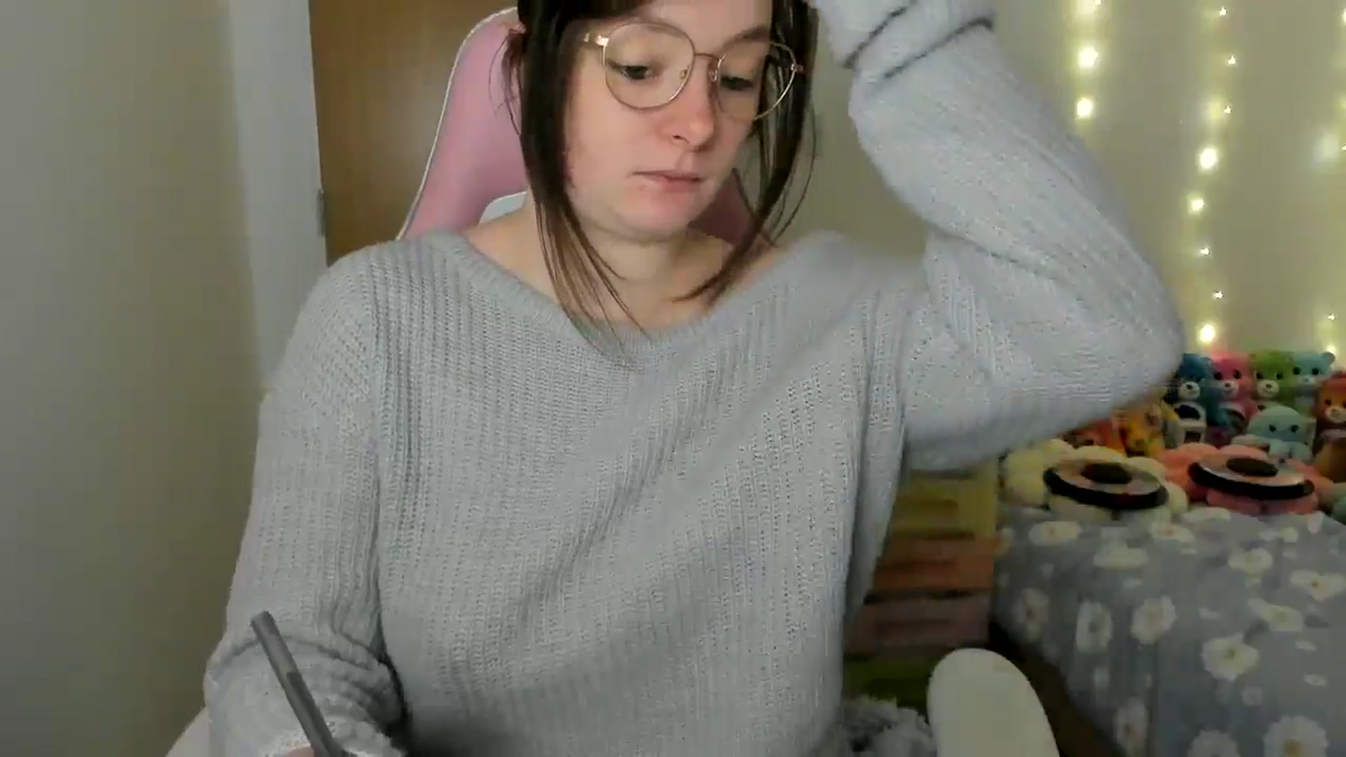 Gallery image thumbnail from JessieBear_'s myfreecams stream on, 01/09/2025, 17:31 image 12 of 20