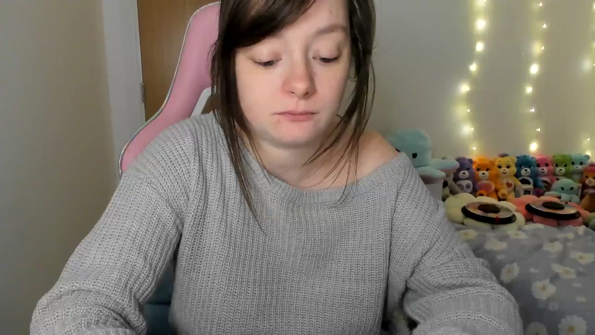 Gallery image thumbnail from JessieBear_'s myfreecams stream on, 01/09/2025, 18:02 image 10 of 20