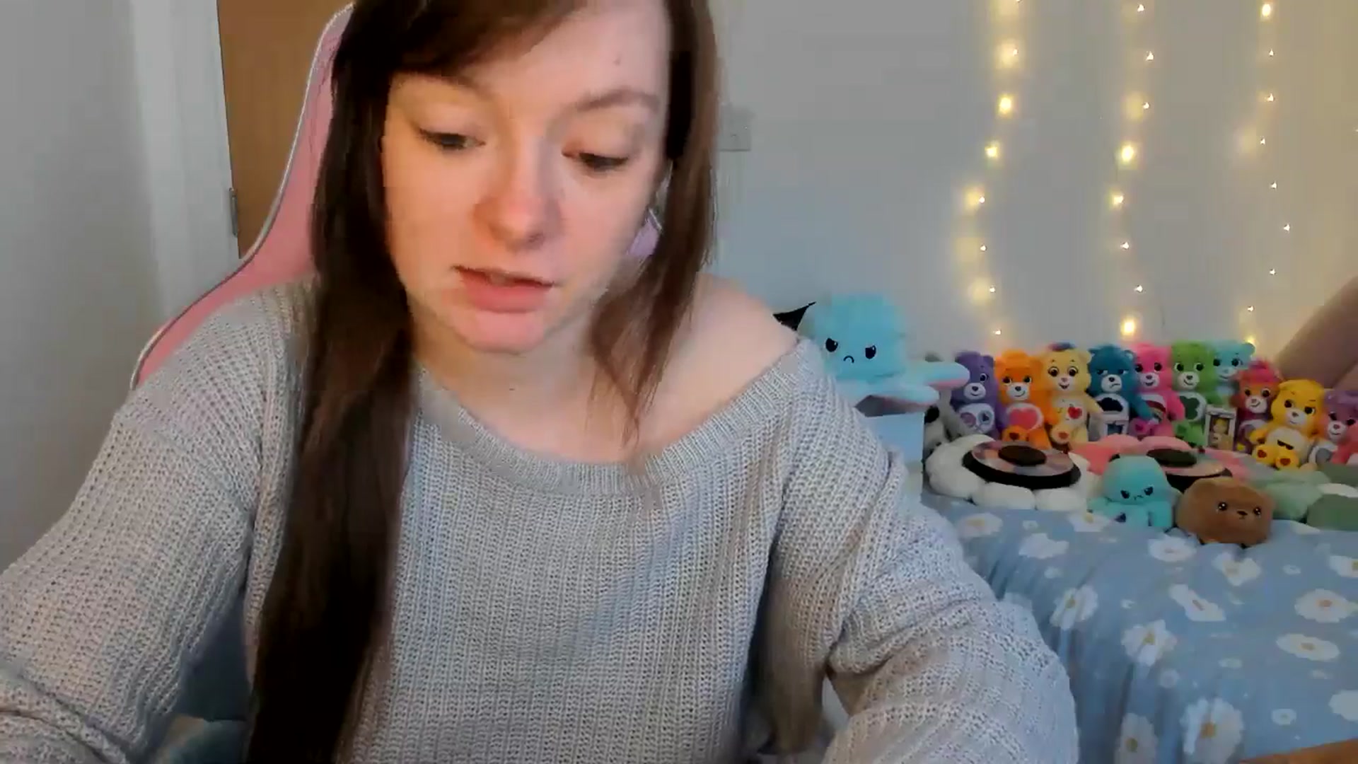 Gallery image thumbnail from JessieBear_'s myfreecams stream on, 01/10/2025, 16:20 image 13 of 20