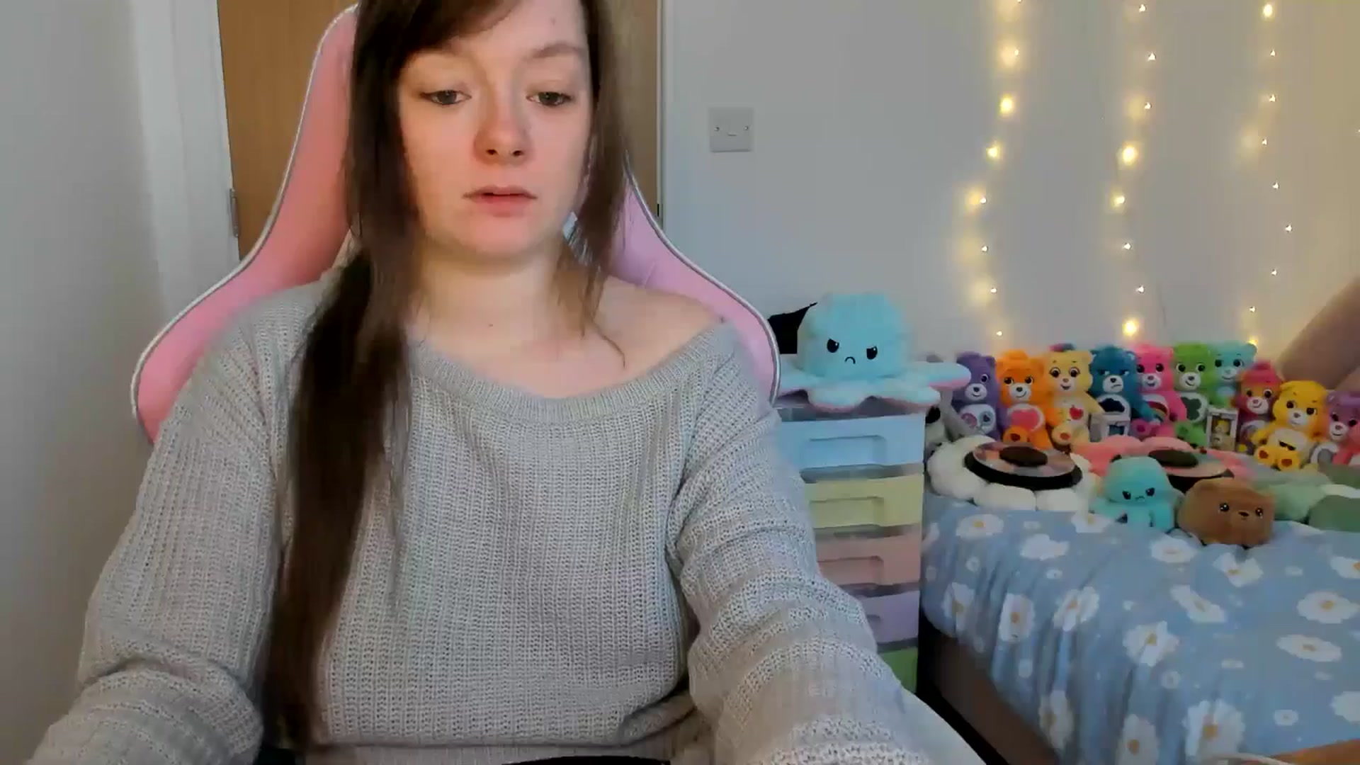 Gallery image thumbnail from JessieBear_'s myfreecams stream on, 01/10/2025, 16:20 image 12 of 20