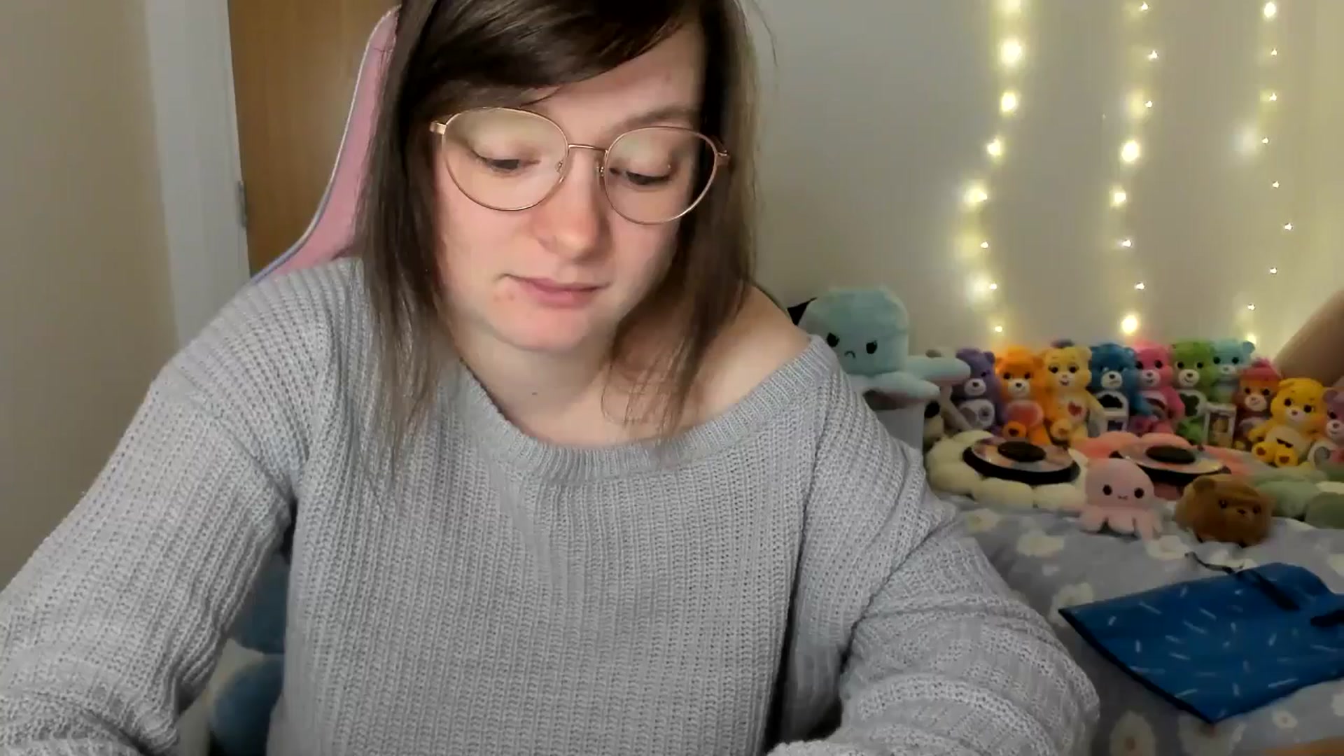 Gallery image thumbnail from JessieBear_'s myfreecams stream on, 01/10/2025, 17:16 image 4 of 20