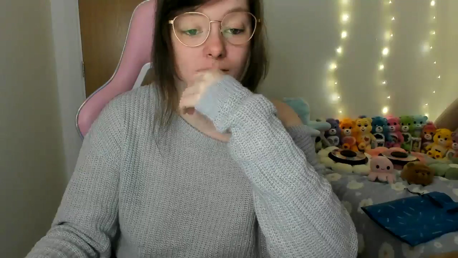 Gallery image thumbnail from JessieBear_'s myfreecams stream on, 01/10/2025, 17:16 image 11 of 20