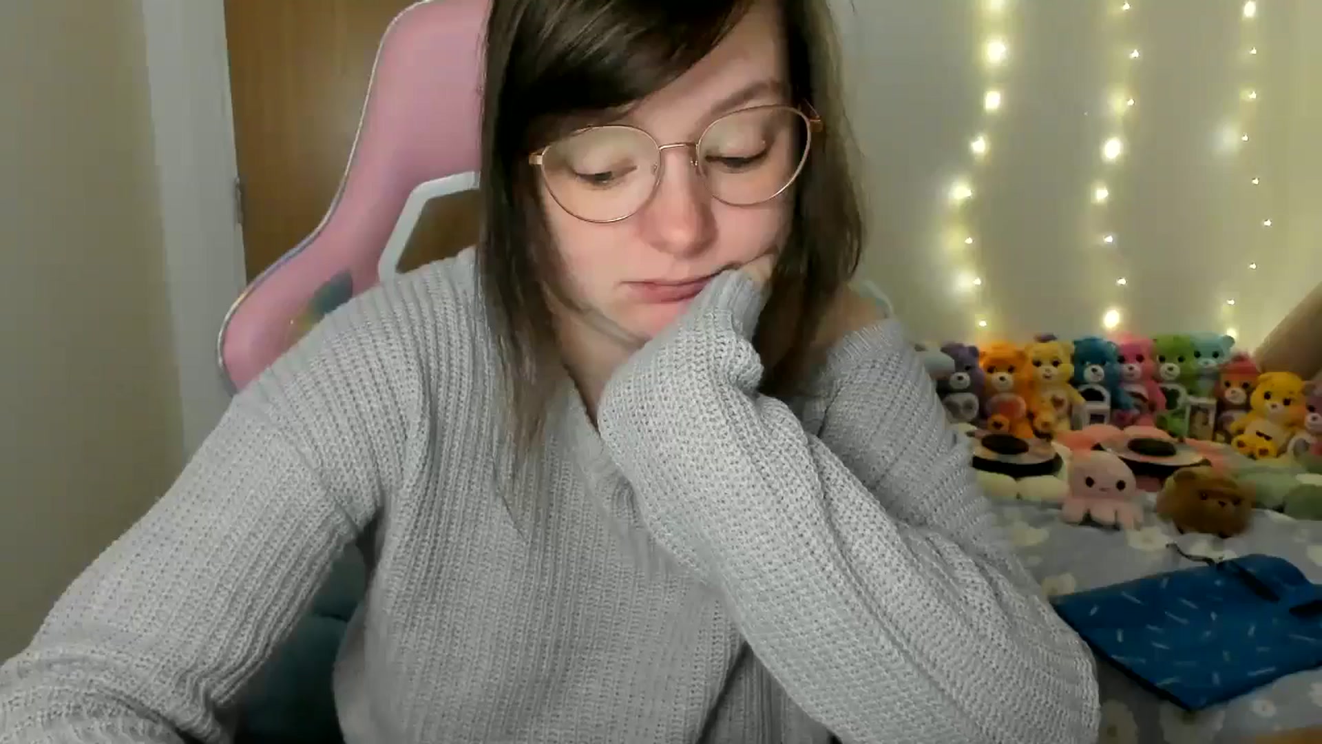 Gallery image thumbnail from JessieBear_'s myfreecams stream on, 01/10/2025, 17:16 image 10 of 20