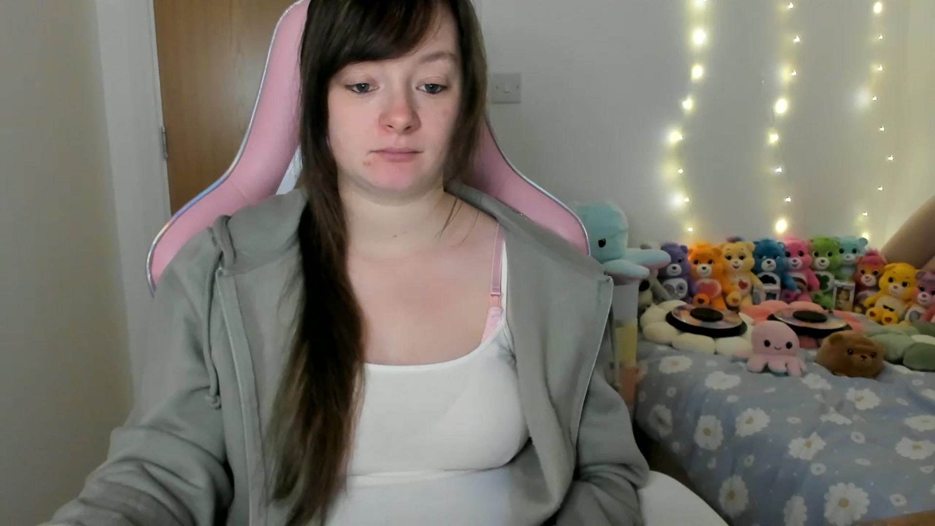 Gallery image thumbnail from JessieBear_'s myfreecams stream on, 01/14/2025, 16:52 image 19 of 20