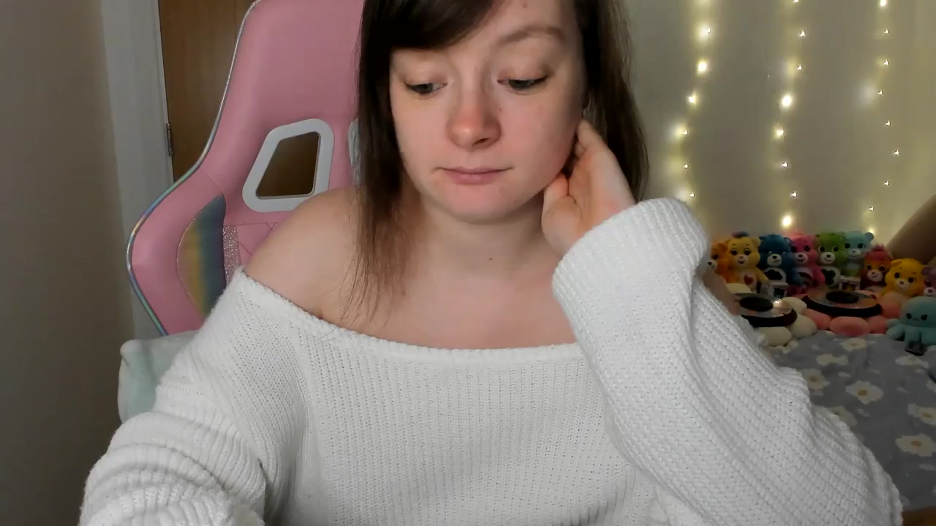 Gallery image thumbnail from JessieBear_'s myfreecams stream on, 01/17/2025, 17:21 image 15 of 20