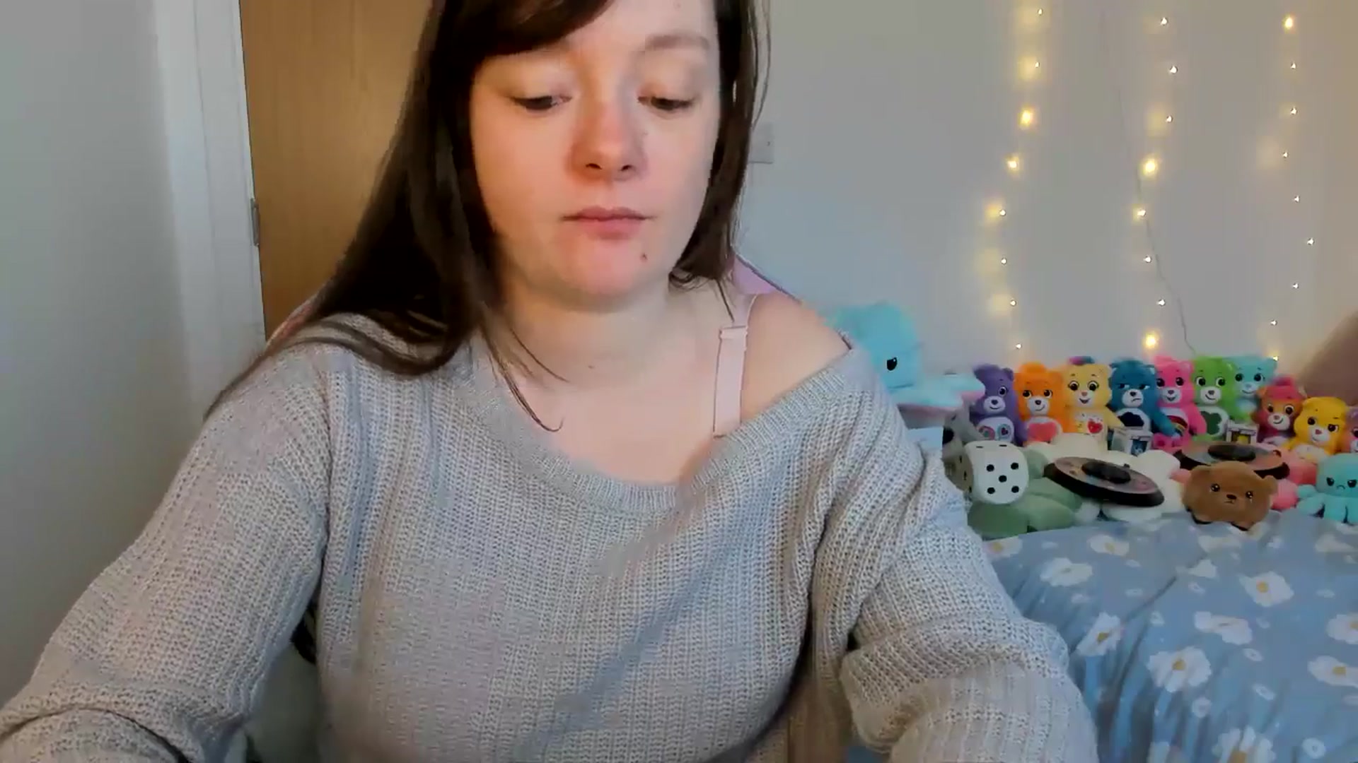 Gallery image thumbnail from JessieBear_'s myfreecams stream on, 01/24/2025, 15:58 image 13 of 20