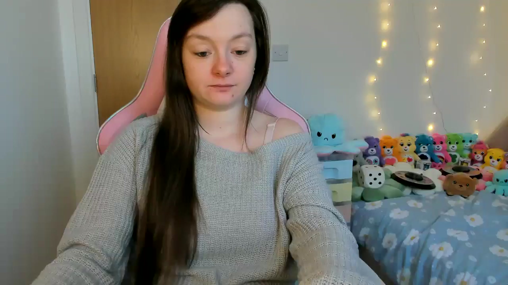 Gallery image thumbnail from JessieBear_'s myfreecams stream on, 01/24/2025, 15:58 image 20 of 20