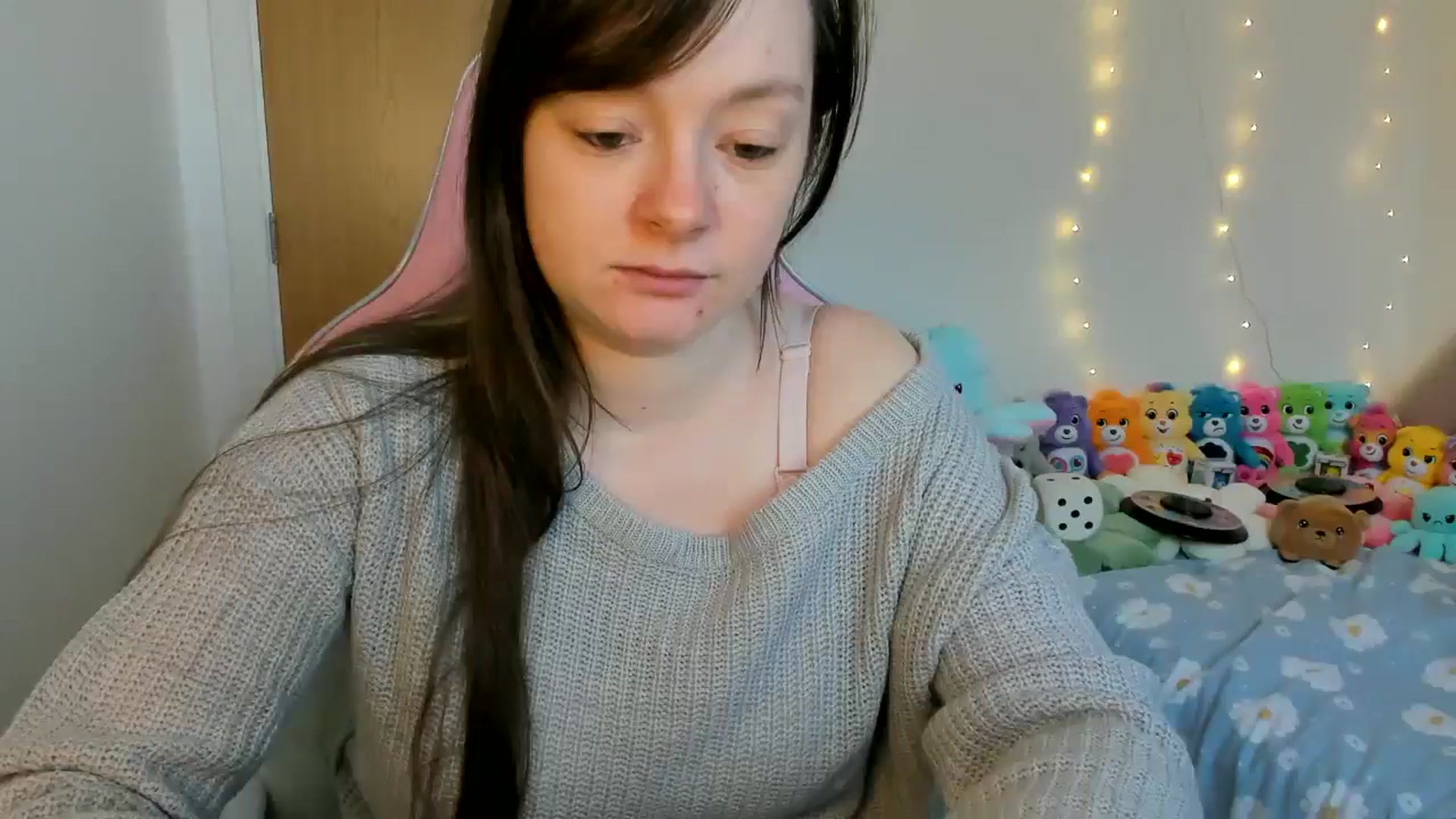 Gallery image thumbnail from JessieBear_'s myfreecams stream on, 01/24/2025, 15:58 image 9 of 20