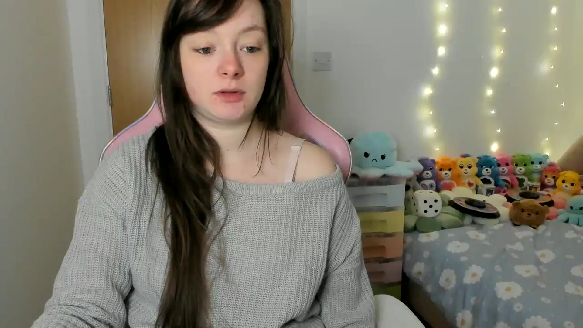 Gallery image thumbnail from JessieBear_'s myfreecams stream on, 01/24/2025, 18:17 image 10 of 20