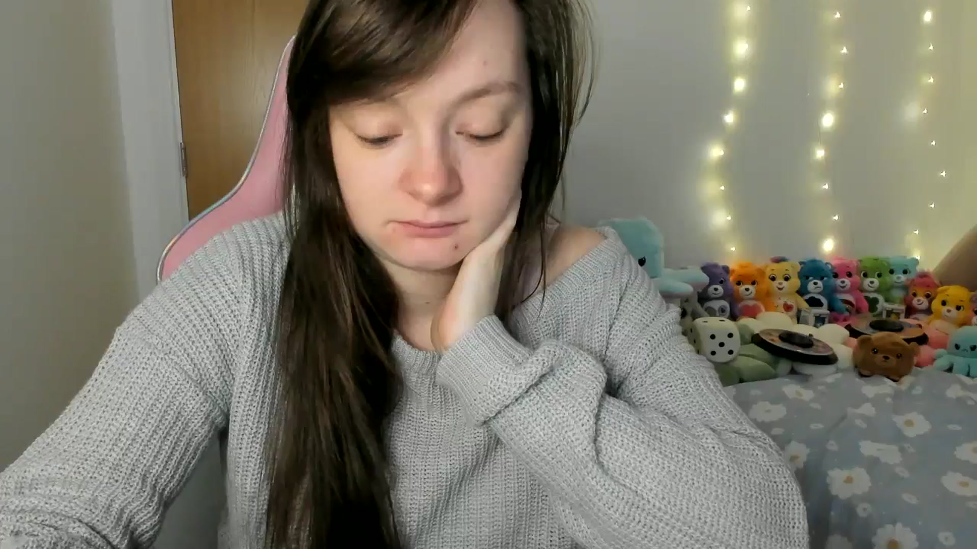 Gallery image thumbnail from JessieBear_'s myfreecams stream on, 01/24/2025, 18:17 image 7 of 20