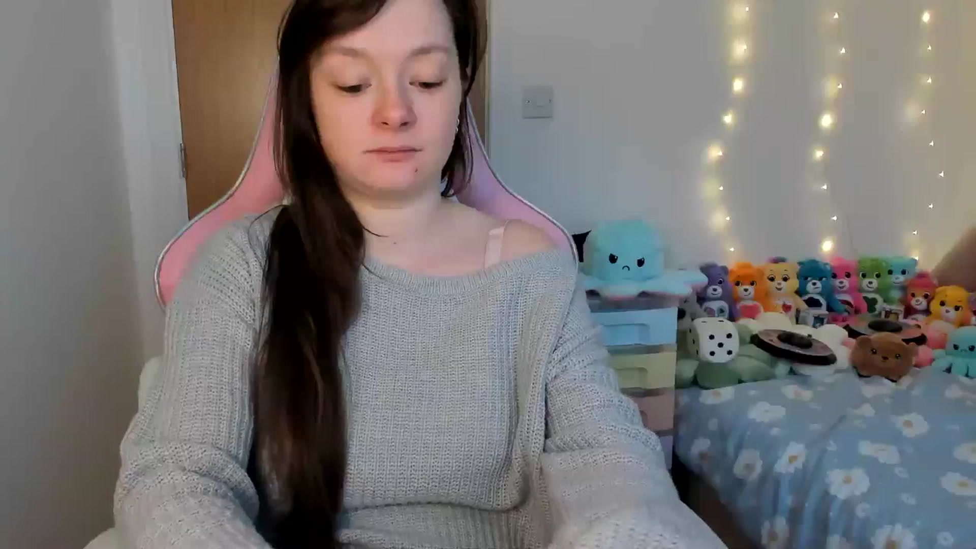 Gallery image thumbnail from JessieBear_'s myfreecams stream on, 01/24/2025, 18:17 image 3 of 20