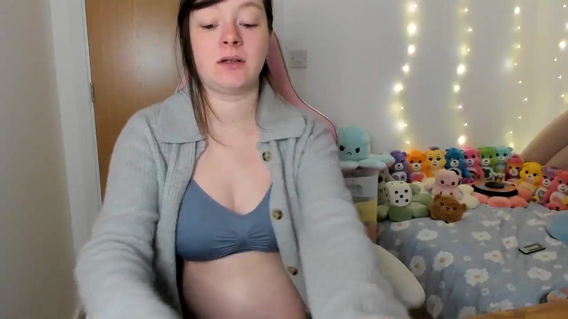 Gallery image thumbnail from JessieBear_'s myfreecams stream on, 01/27/2025, 17:16 image 18 of 20