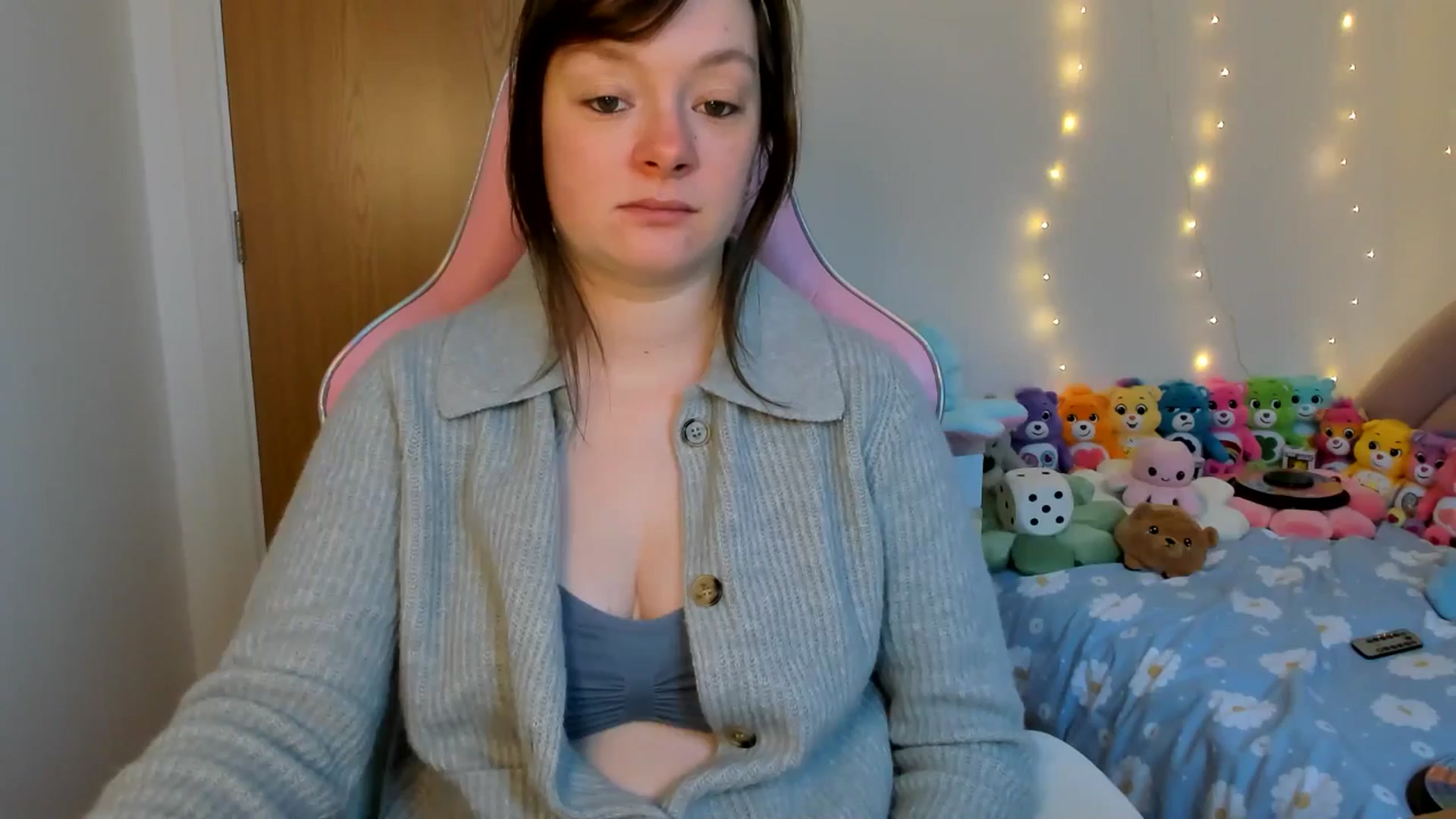 Gallery image thumbnail from JessieBear_'s myfreecams stream on, 01/27/2025, 17:16 image 3 of 20
