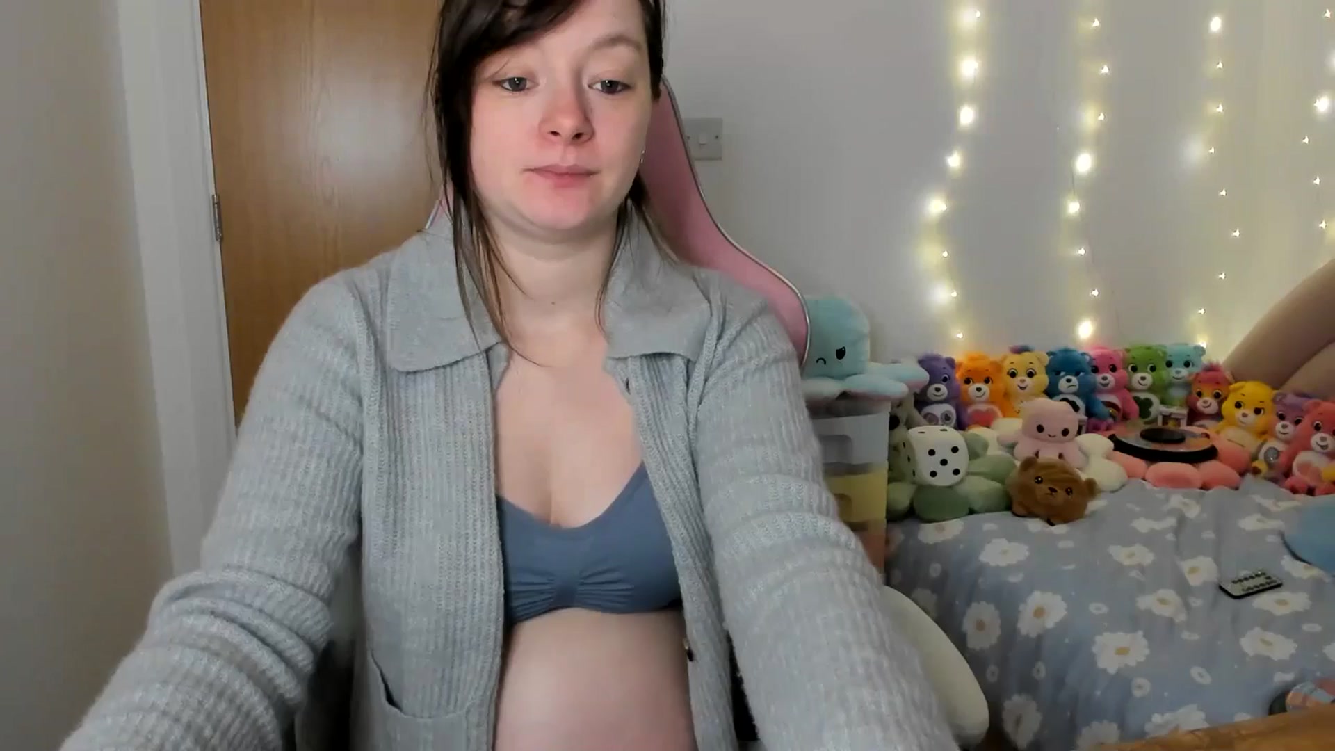 Gallery image thumbnail from JessieBear_'s myfreecams stream on, 01/27/2025, 17:16 image 19 of 20
