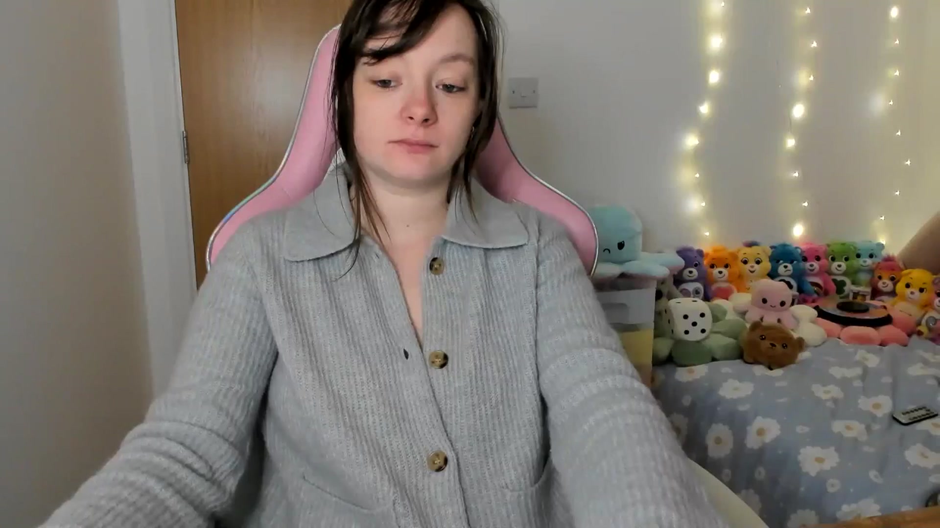Gallery image thumbnail from JessieBear_'s myfreecams stream on, 01/27/2025, 18:00 image 5 of 20