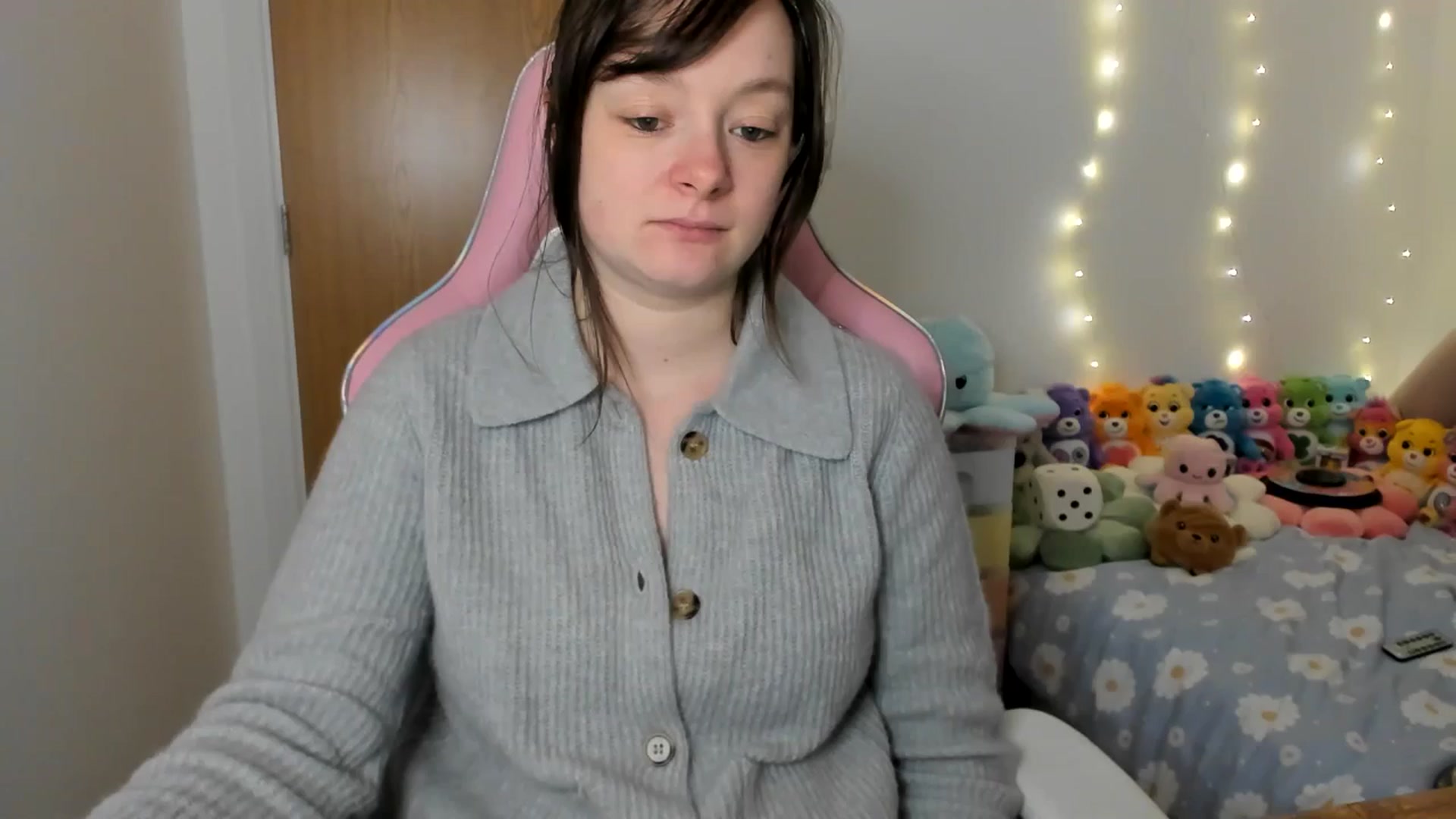 Gallery image thumbnail from JessieBear_'s myfreecams stream on, 01/27/2025, 18:00 image 12 of 20