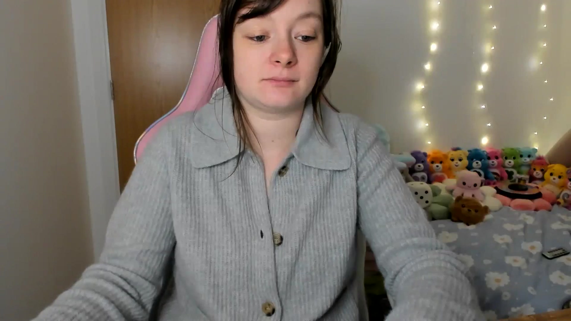 Gallery image thumbnail from JessieBear_'s myfreecams stream on, 01/27/2025, 18:00 image 17 of 20