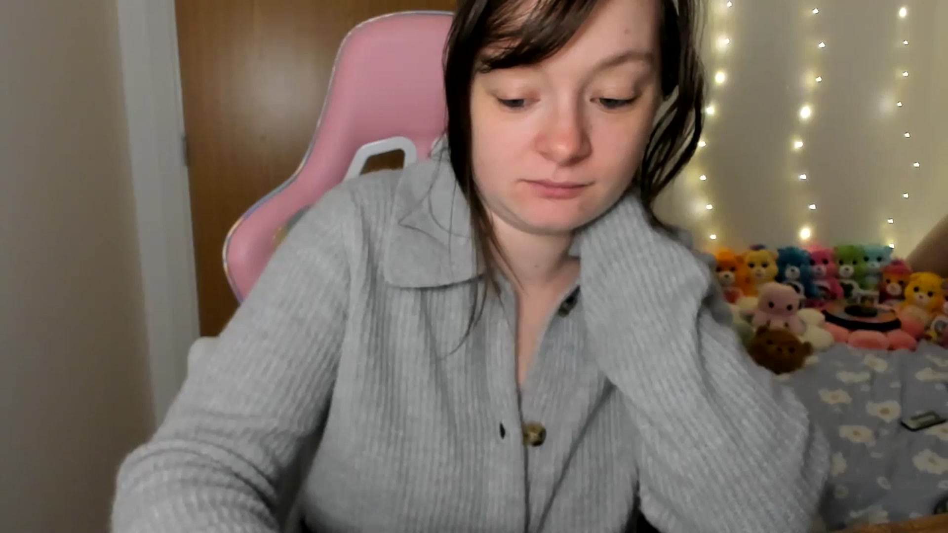 Gallery image thumbnail from JessieBear_'s myfreecams stream on, 01/27/2025, 18:00 image 19 of 20
