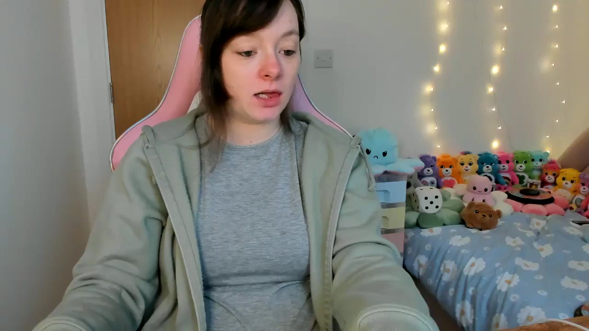 Gallery image thumbnail from JessieBear_'s myfreecams stream on, 01/28/2025, 16:14 image 9 of 20