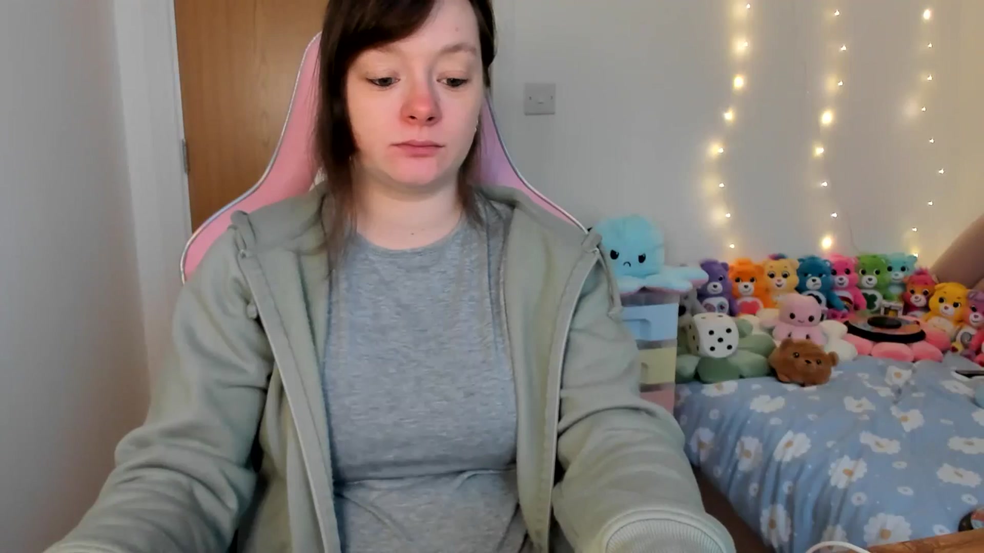 Gallery image thumbnail from JessieBear_'s myfreecams stream on, 01/28/2025, 16:14 image 7 of 20