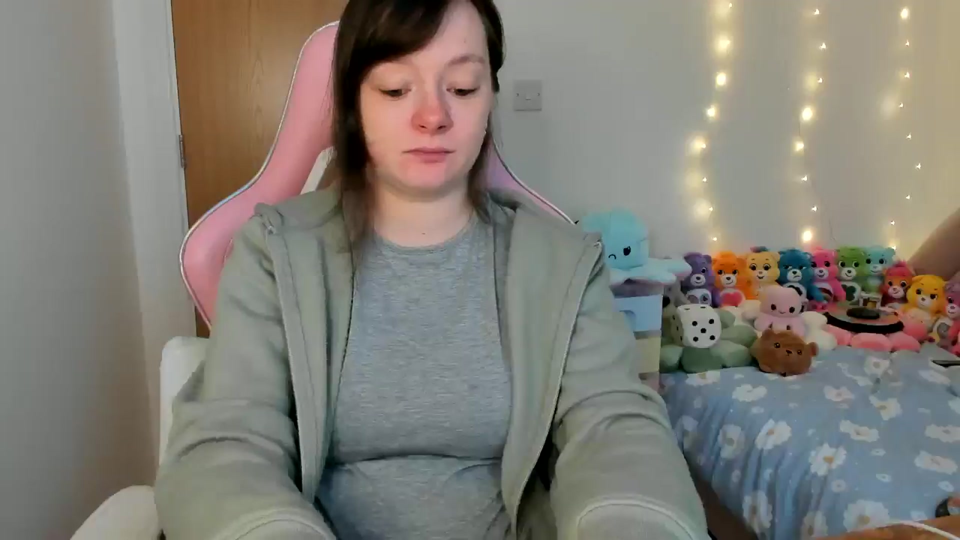 Gallery image thumbnail from JessieBear_'s myfreecams stream on, 01/28/2025, 16:14 image 12 of 20