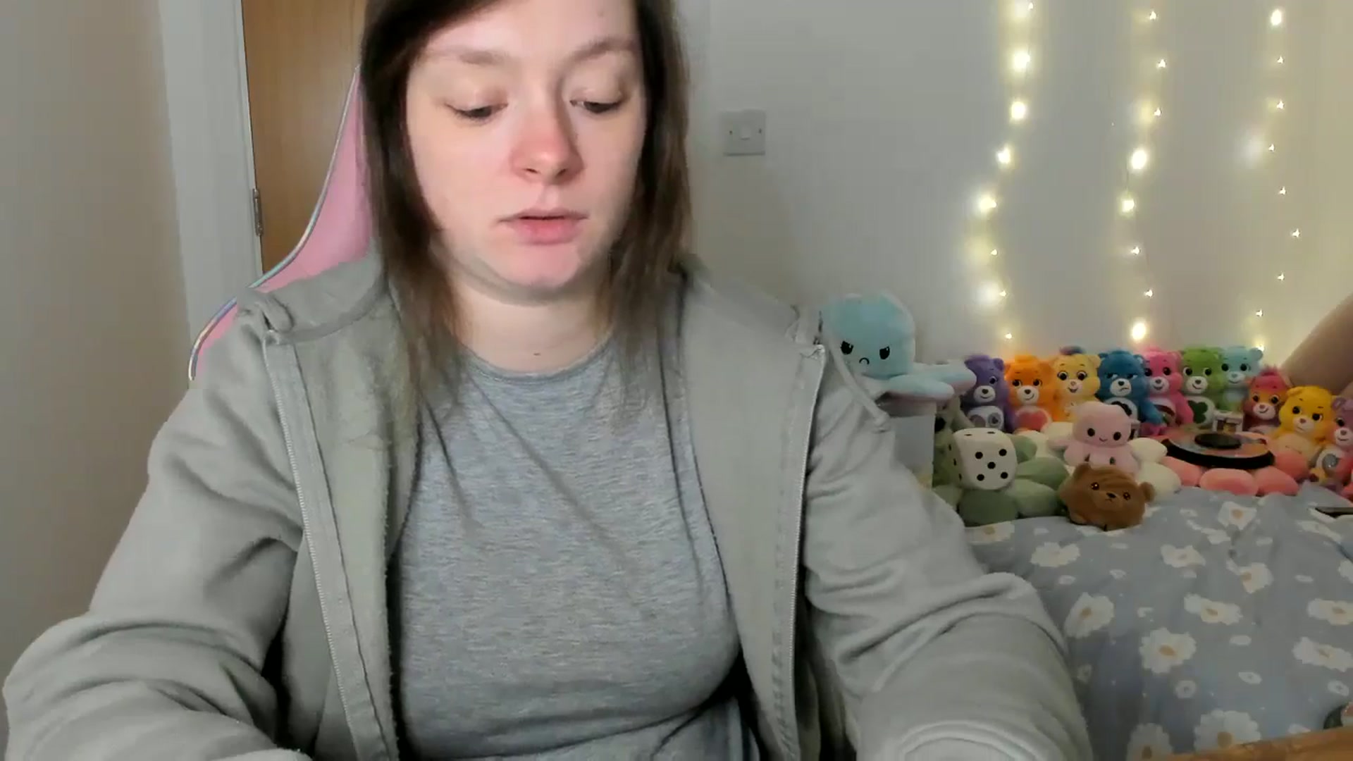 Gallery image thumbnail from JessieBear_'s myfreecams stream on, 01/28/2025, 17:36 image 16 of 20