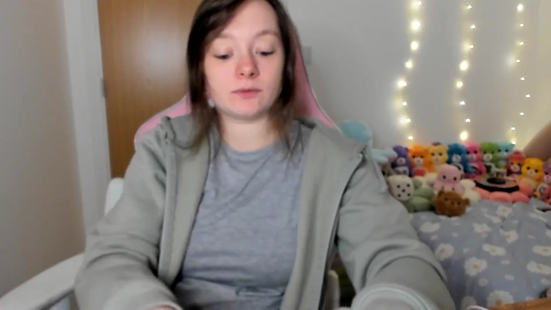 Gallery image thumbnail from JessieBear_'s myfreecams stream on, 01/28/2025, 17:36 image 9 of 20
