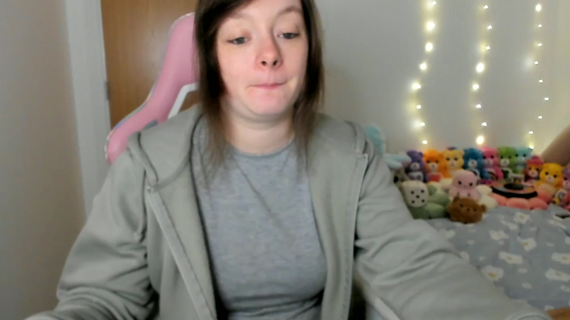 Gallery image thumbnail from JessieBear_'s myfreecams stream on, 01/28/2025, 17:54 image 12 of 20