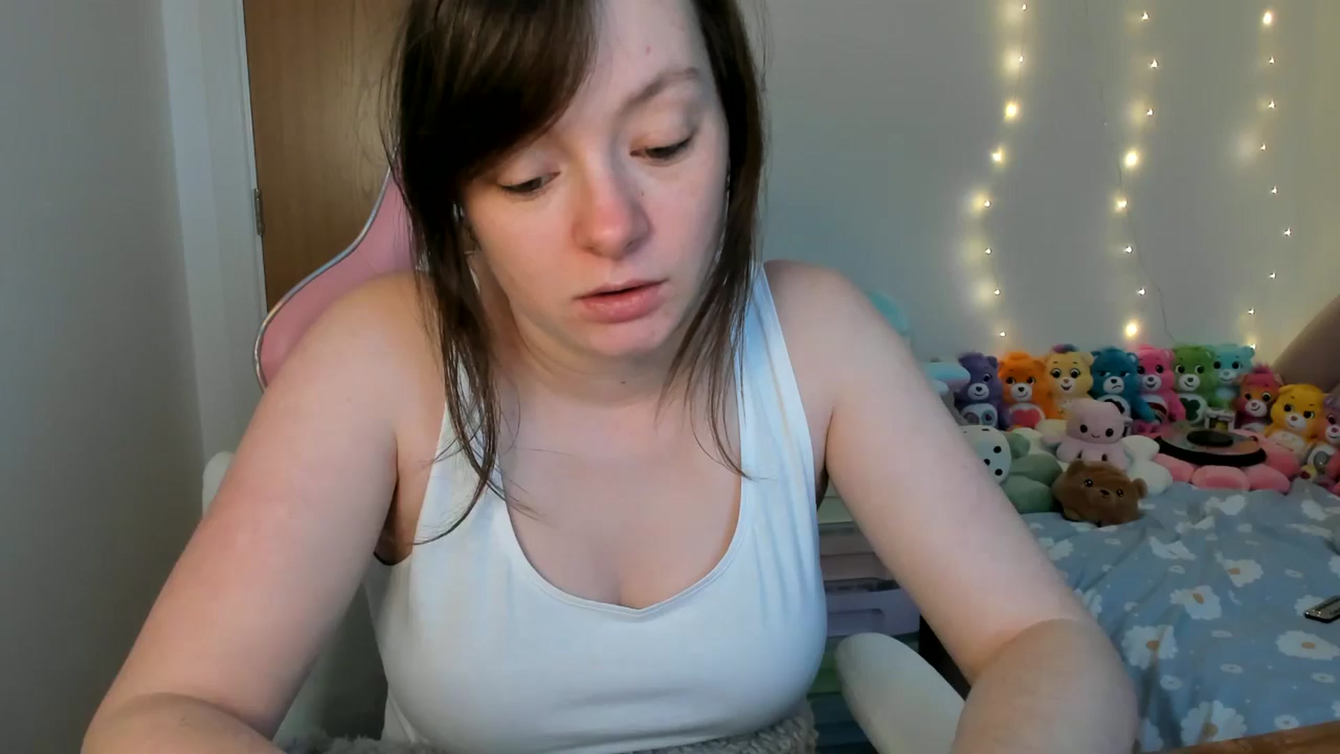 Gallery image thumbnail from JessieBear_'s myfreecams stream on, 01/29/2025, 17:52 image 1 of 20