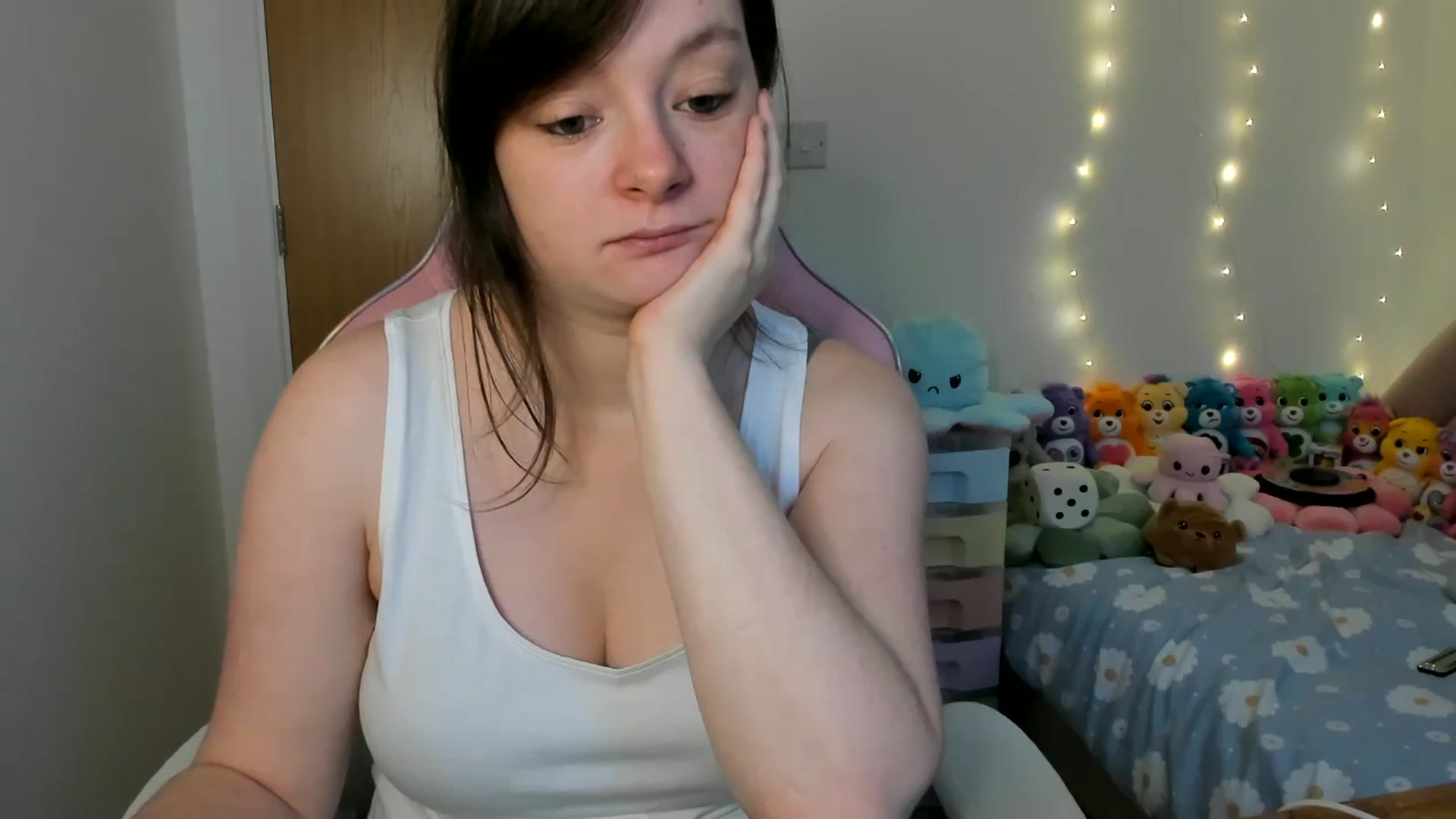 Gallery image thumbnail from JessieBear_'s myfreecams stream on, 01/29/2025, 17:52 image 4 of 20