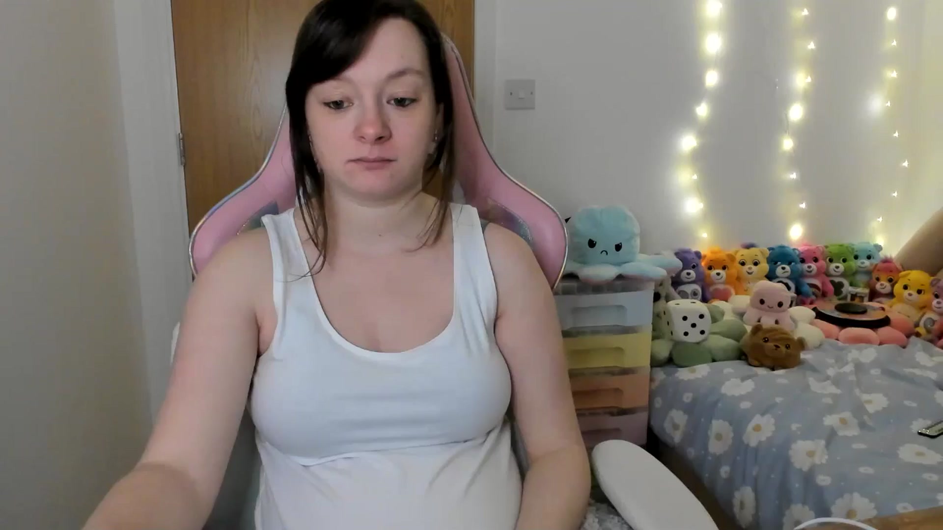 Gallery image thumbnail from JessieBear_'s myfreecams stream on, 01/29/2025, 17:52 image 13 of 20