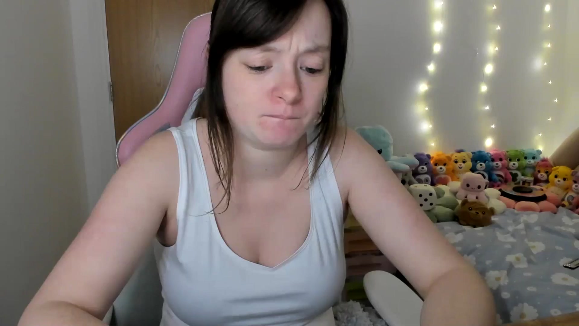 Gallery image thumbnail from JessieBear_'s myfreecams stream on, 01/29/2025, 17:52 image 14 of 20