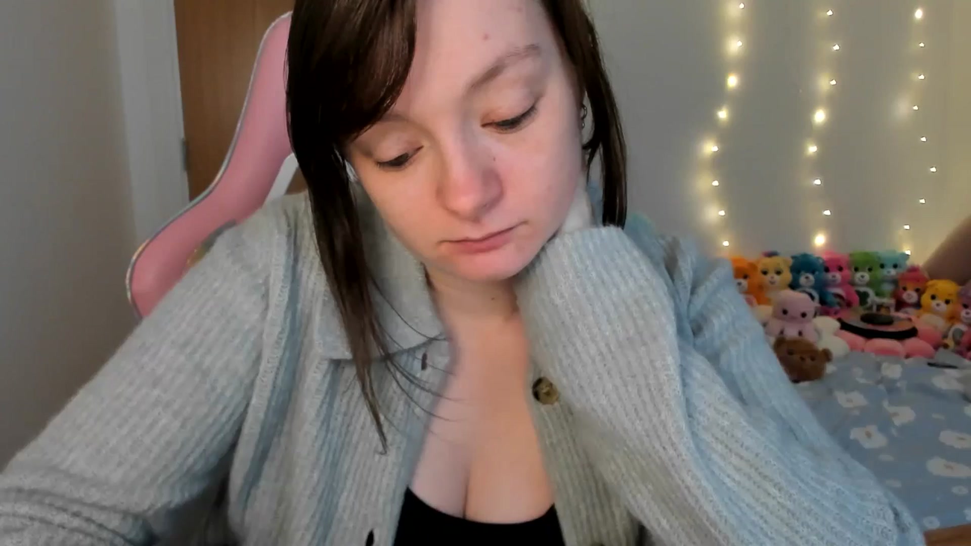 Gallery image thumbnail from JessieBear_'s myfreecams stream on, 01/30/2025, 17:23 image 14 of 20