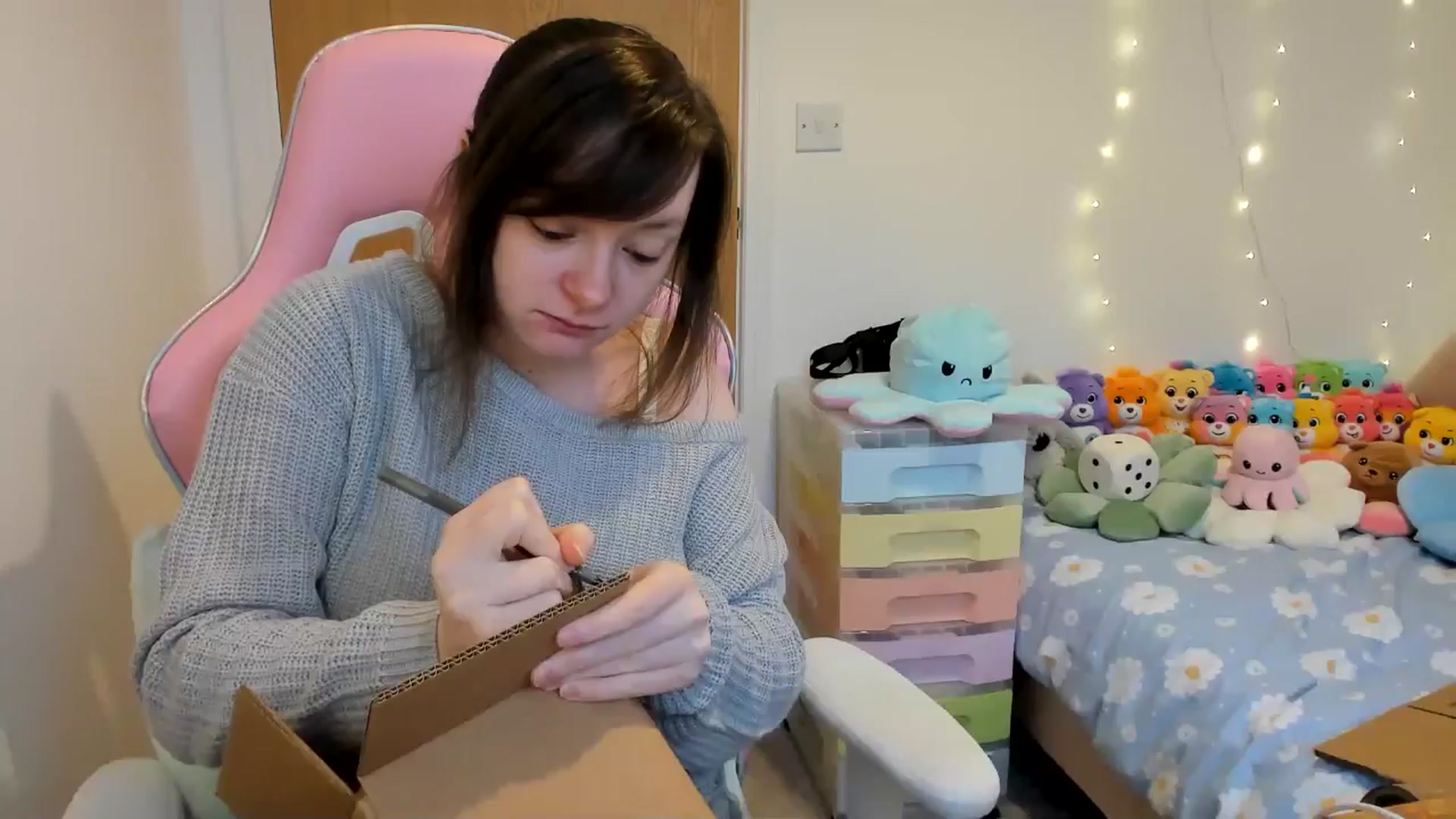Gallery image thumbnail from JessieBear_'s myfreecams stream on, 01/31/2025, 16:48 image 6 of 20