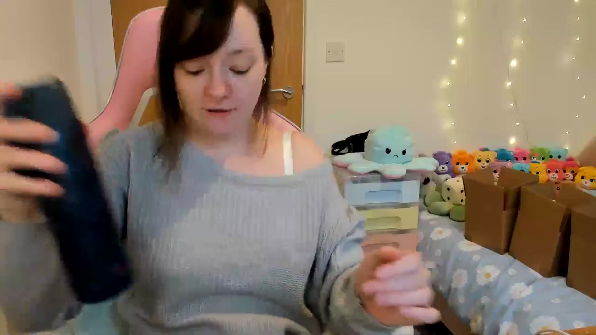 Gallery image thumbnail from JessieBear_'s myfreecams stream on, 01/31/2025, 16:48 image 8 of 20
