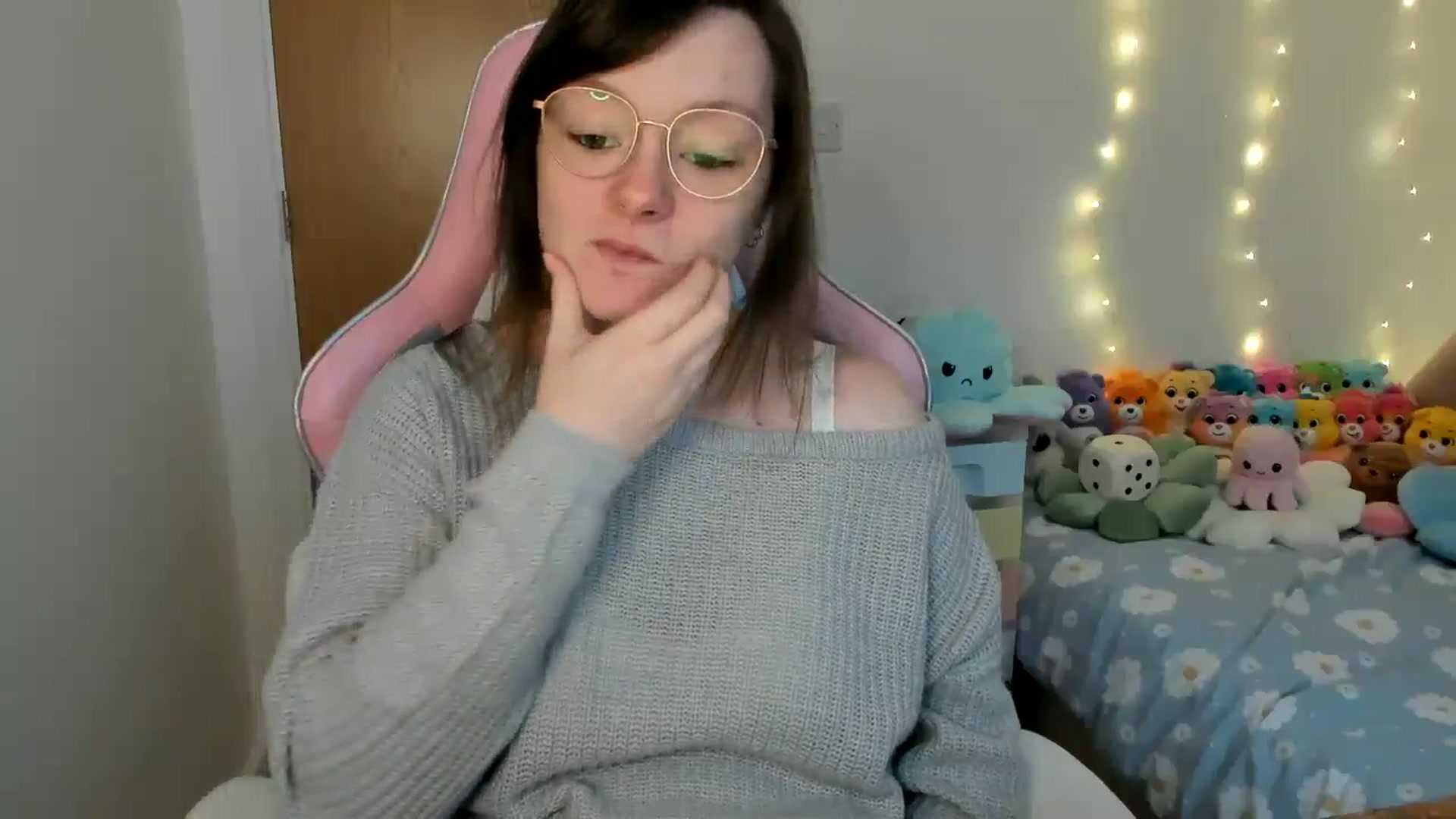 Gallery image thumbnail from JessieBear_'s myfreecams stream on, 01/31/2025, 16:48 image 18 of 20